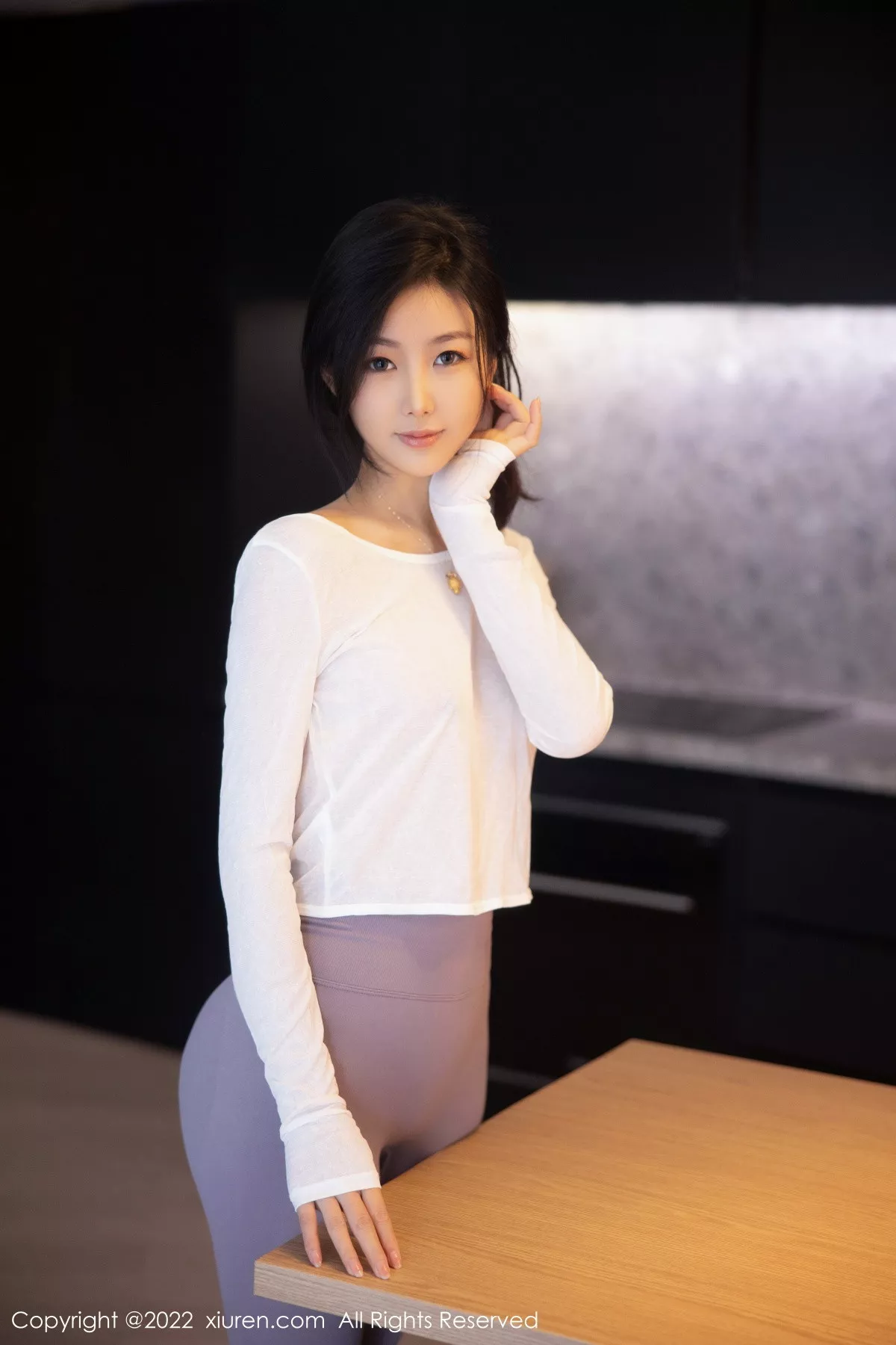 [XiuRen秀人网]第5799期苏苏阿写真 [92P]-002