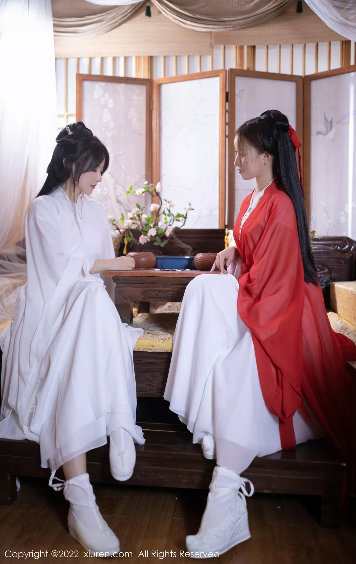[XiuRen秀人网]第5811期鱼子酱写真 [82P]-002