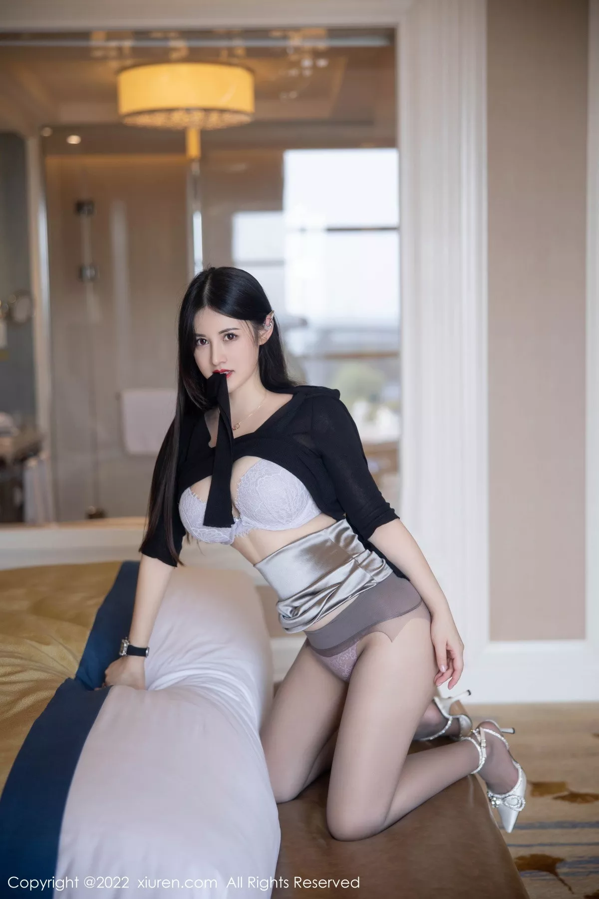 [XiuRen秀人网]第5829期诗诗写真 [92P]-039