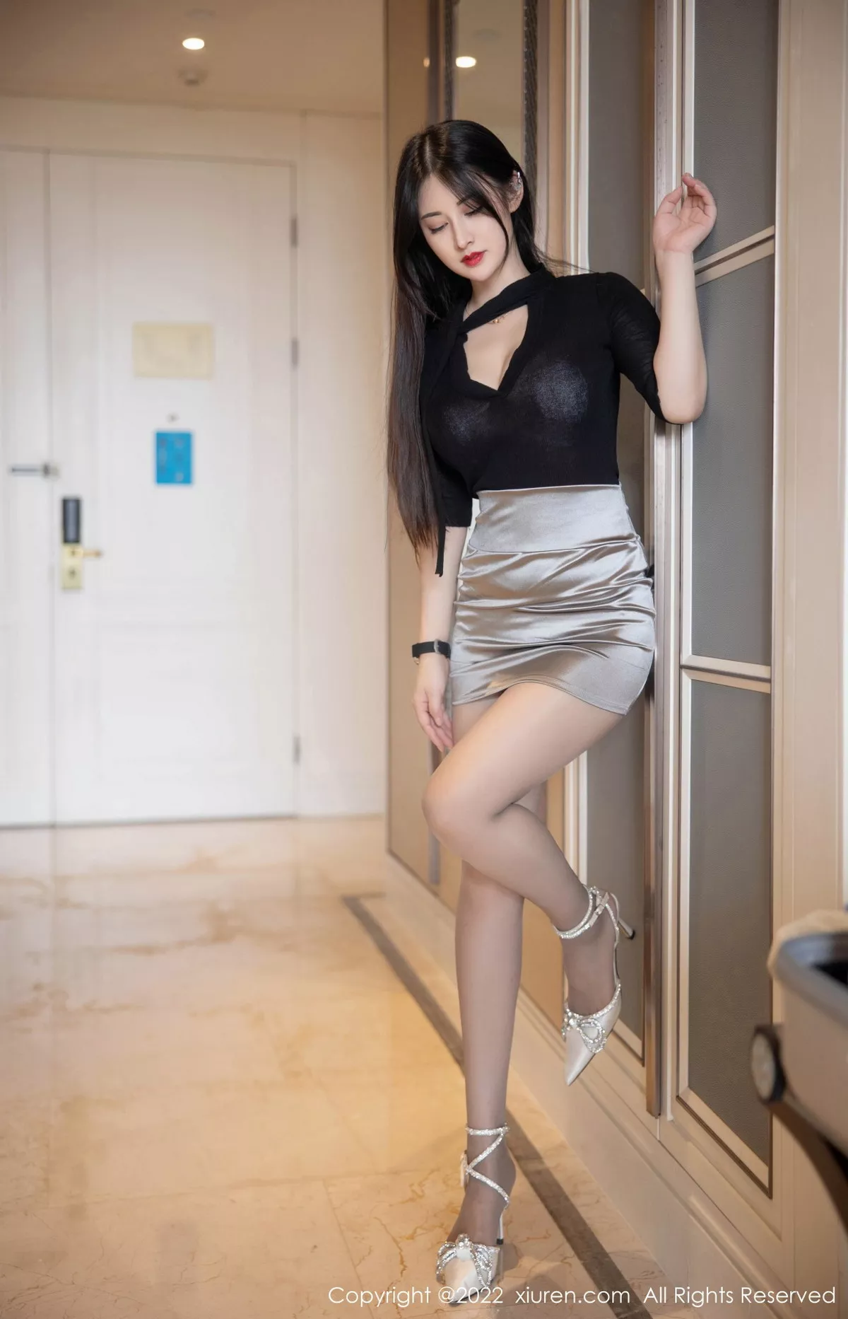 [XiuRen秀人网]第5829期诗诗写真 [92P]-019