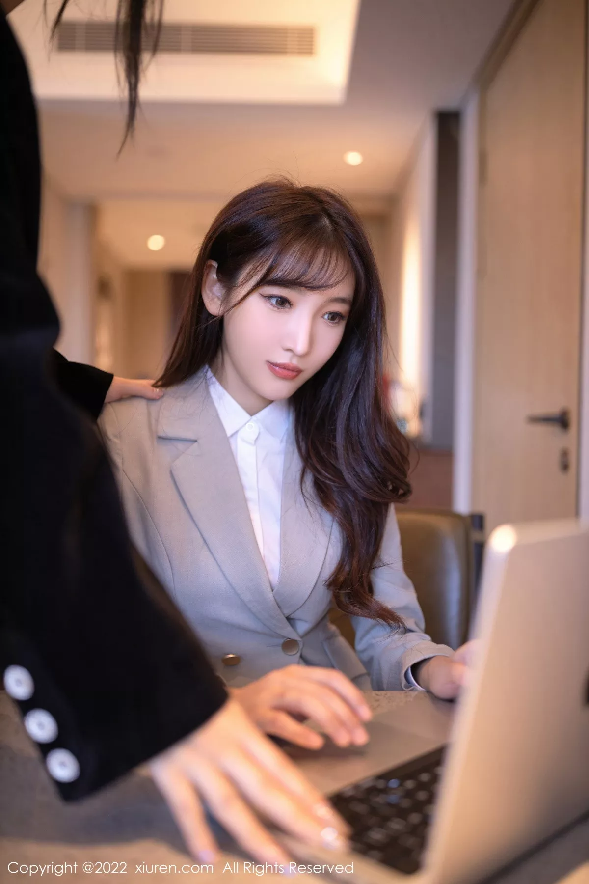 [XiuRen秀人网]第5840期陆萱萱写真 [79P]-008