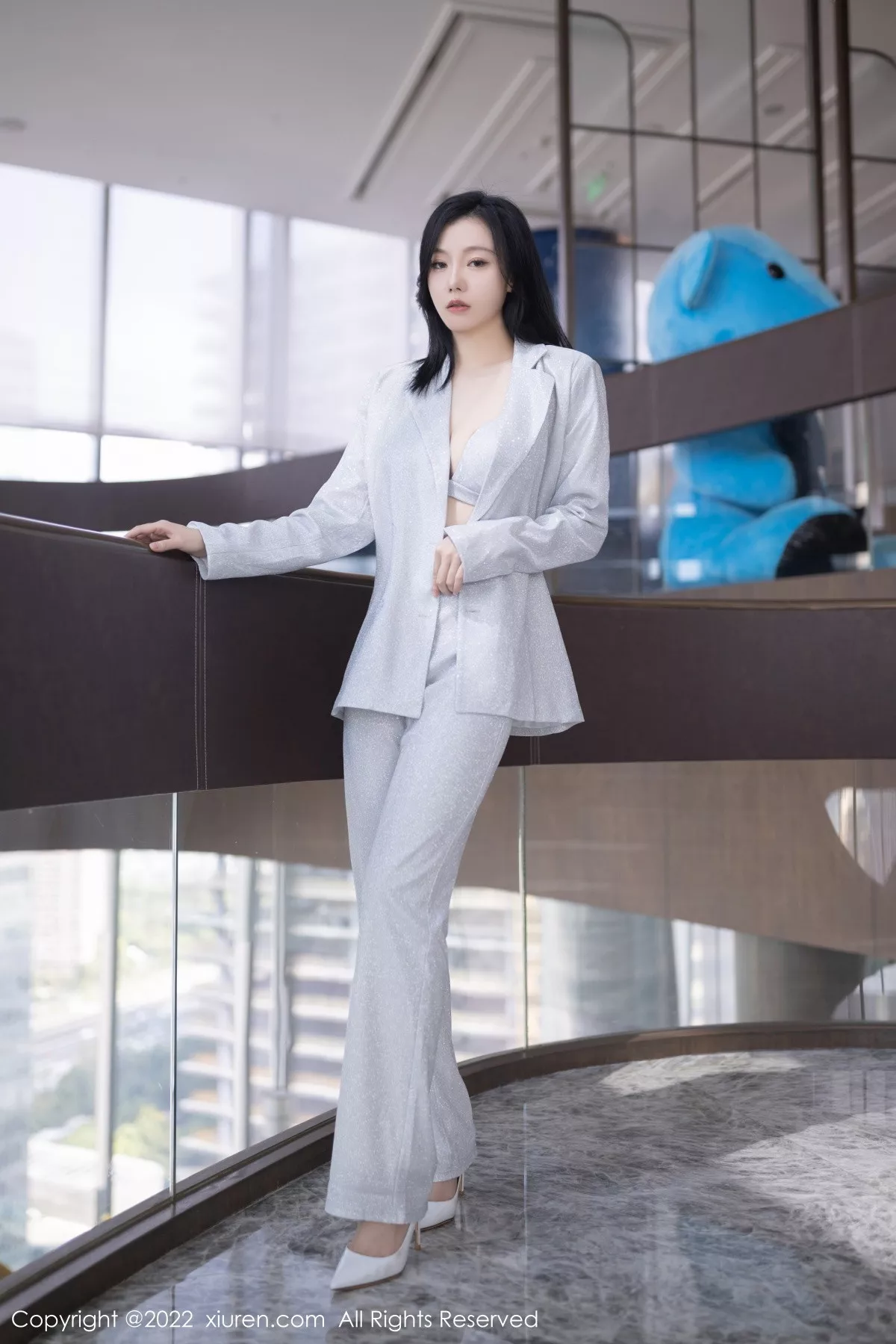 [XiuRen秀人网]第5859期安然写真 [76P]-001