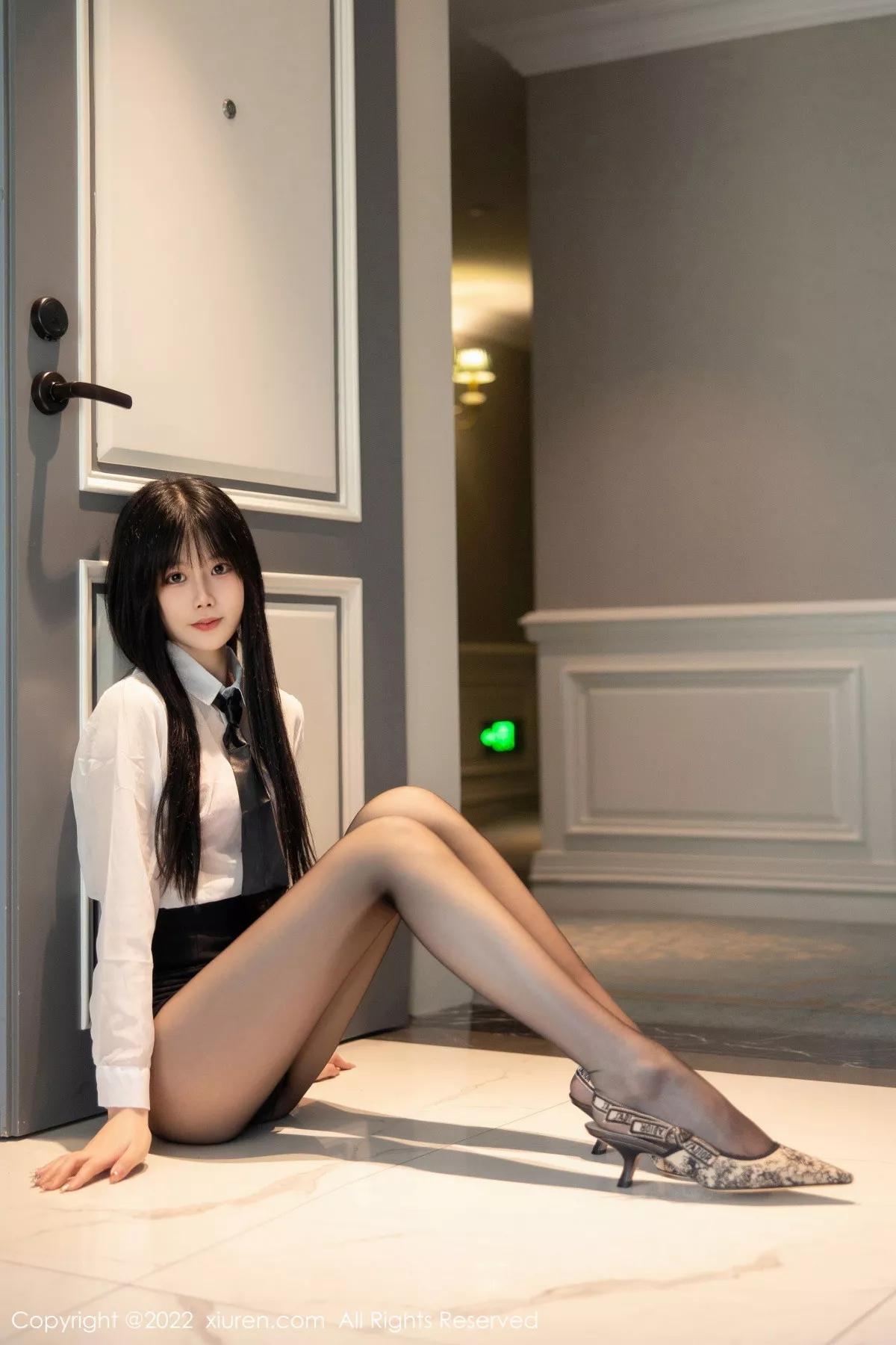 [XiuRen秀人网]第5861期77qiqi写真 [79P]-008