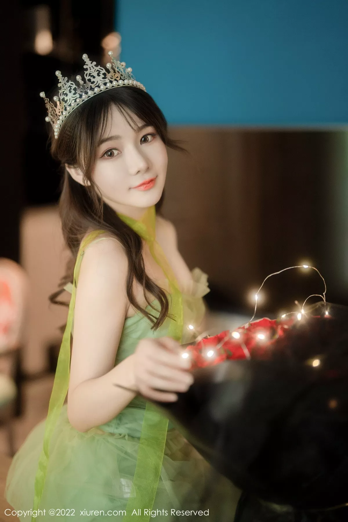 [XiuRen秀人网]第5875期婠婠么写真 [85P]-012