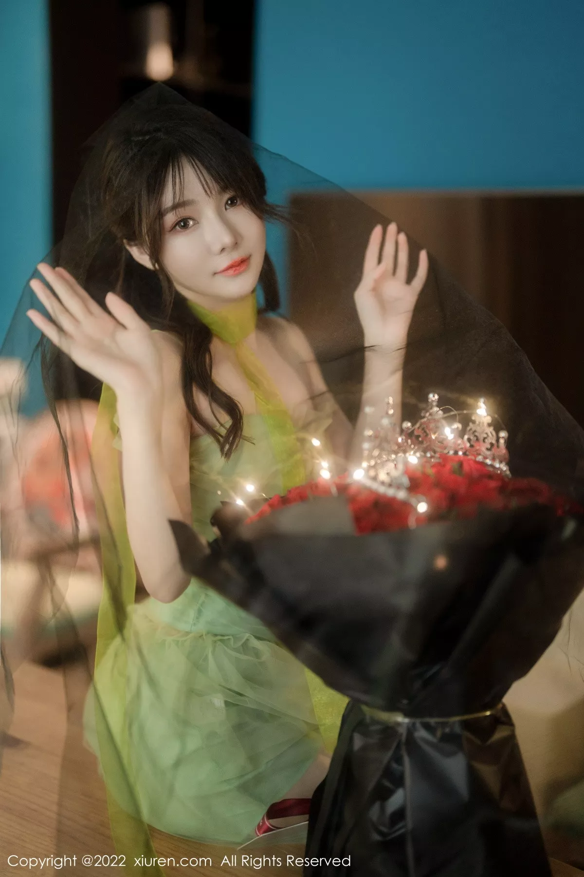 [XiuRen秀人网]第5875期婠婠么写真 [85P]-010