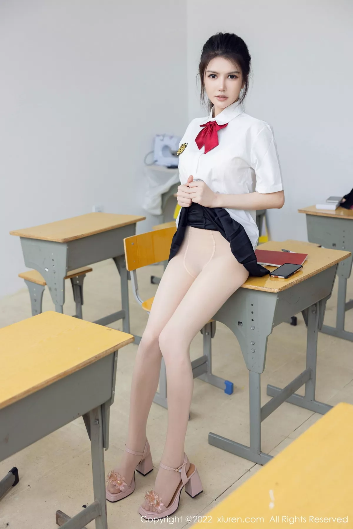 [XiuRen秀人网]第5762期媛媛酱写真 [71P]-006