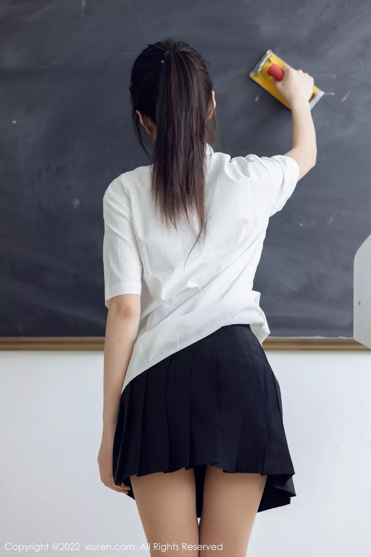 [XiuRen秀人网]第5762期媛媛酱写真 [71P]-024