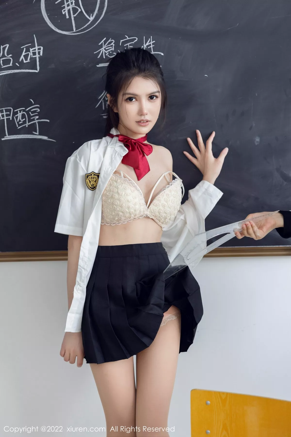 [XiuRen秀人网]第5762期媛媛酱写真 [71P]-035