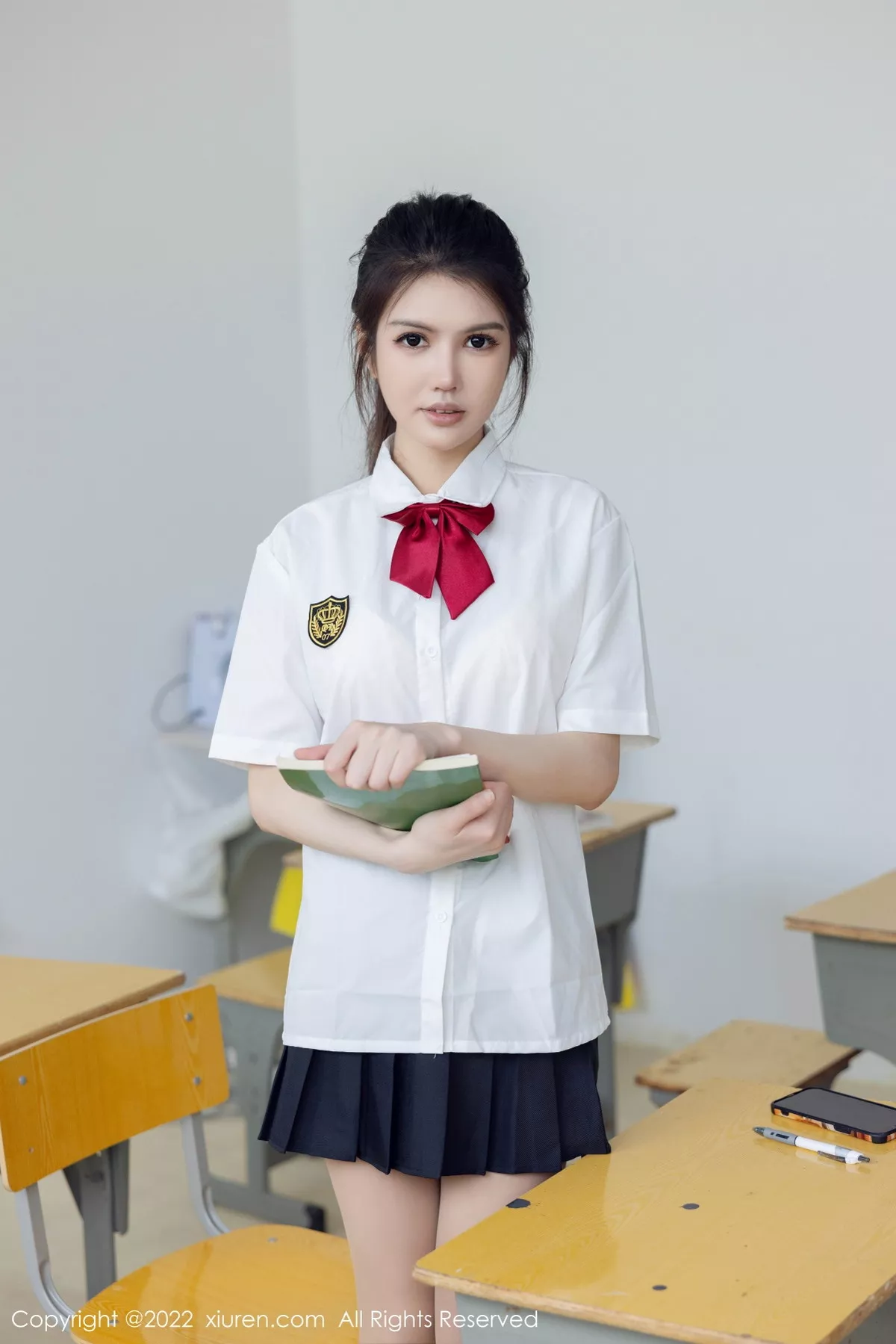 [XiuRen秀人网]第5762期媛媛酱写真 [71P]-008