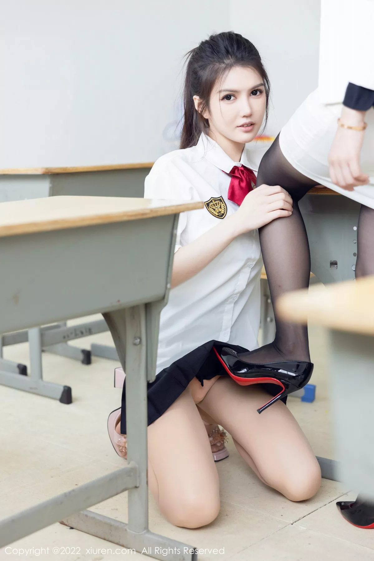[XiuRen秀人网]第5762期媛媛酱写真 [71P]-018