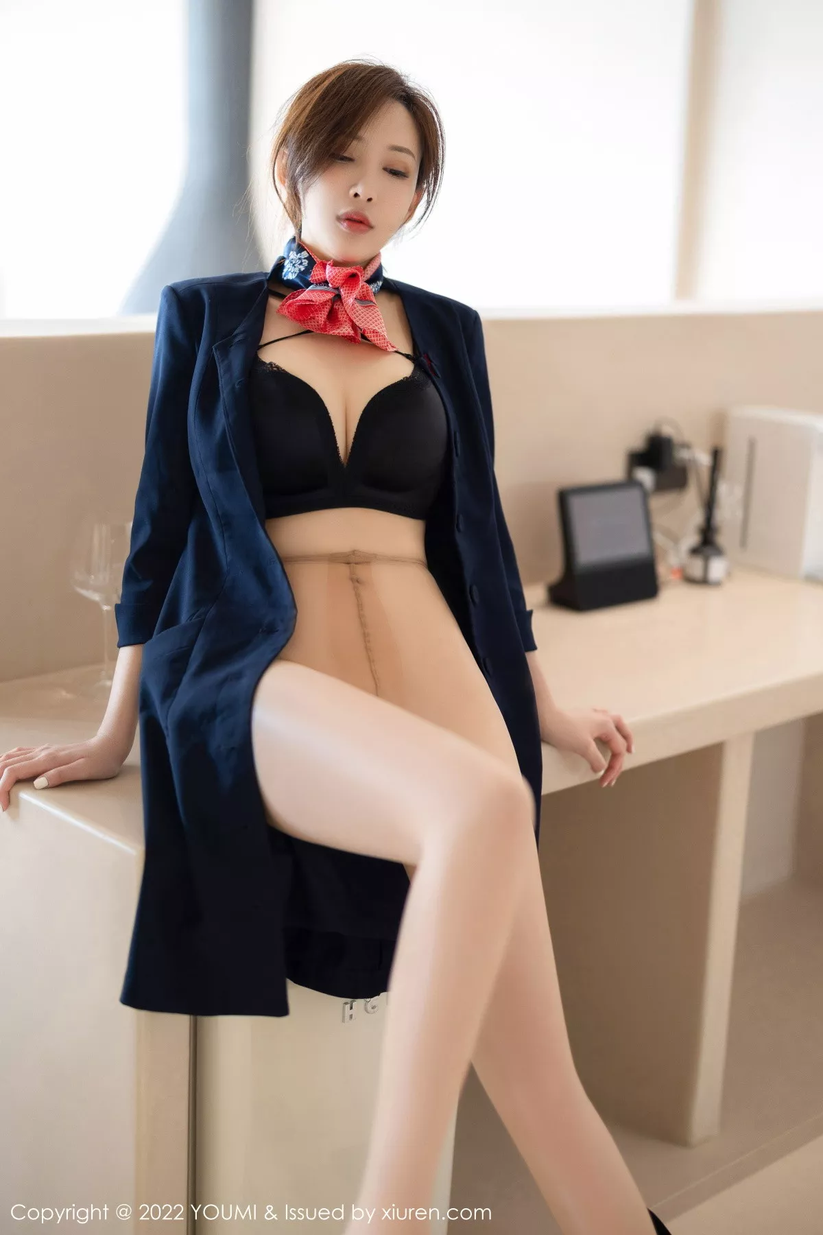 [YouMi尤蜜荟]第858期奶瓶土肥圆写真 [77P]-042