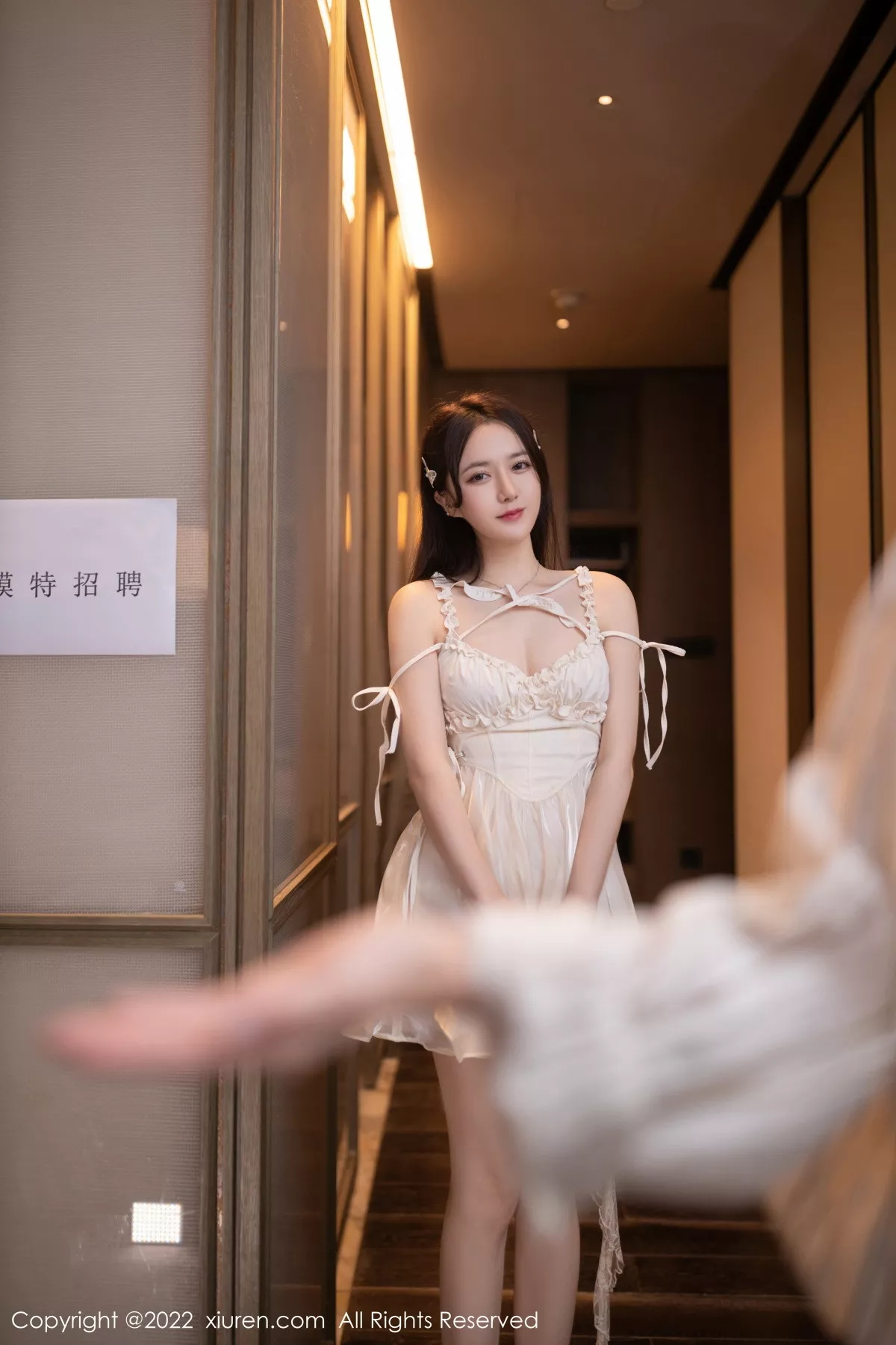 [XiuRen秀人网]第5776期鱼子酱写真 [75P]-002