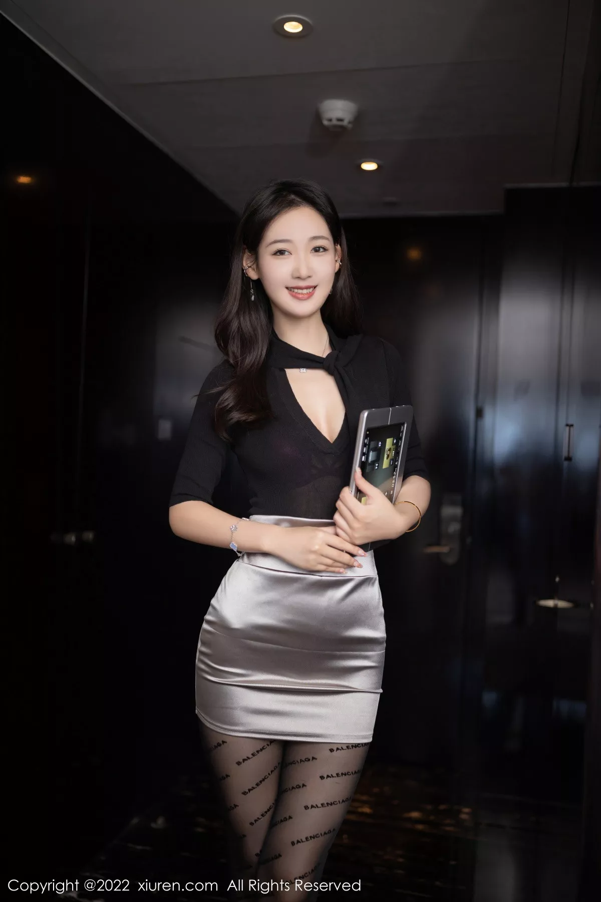 [XiuRen秀人网]第5887期唐安琪写真 [78P]-001