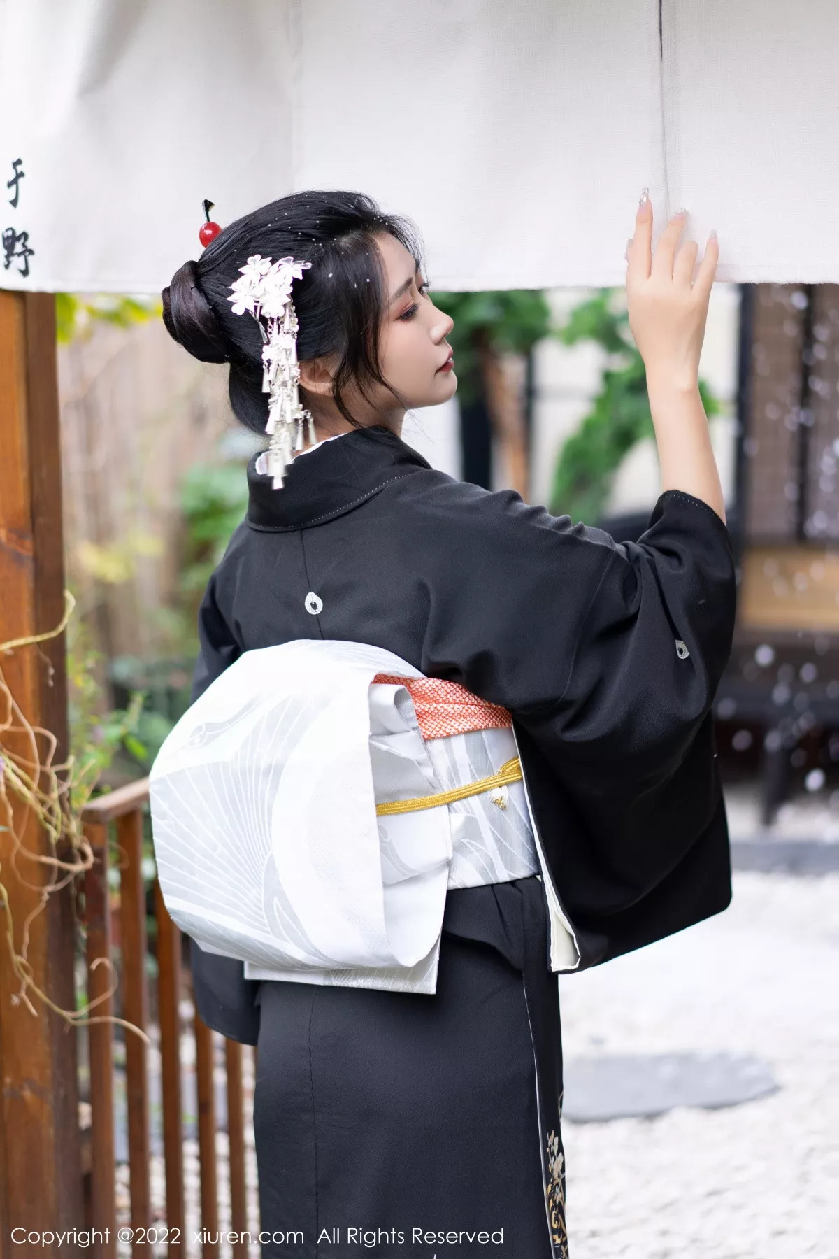 [XiuRen秀人网]第5932期阿姣写真 [74P]-009