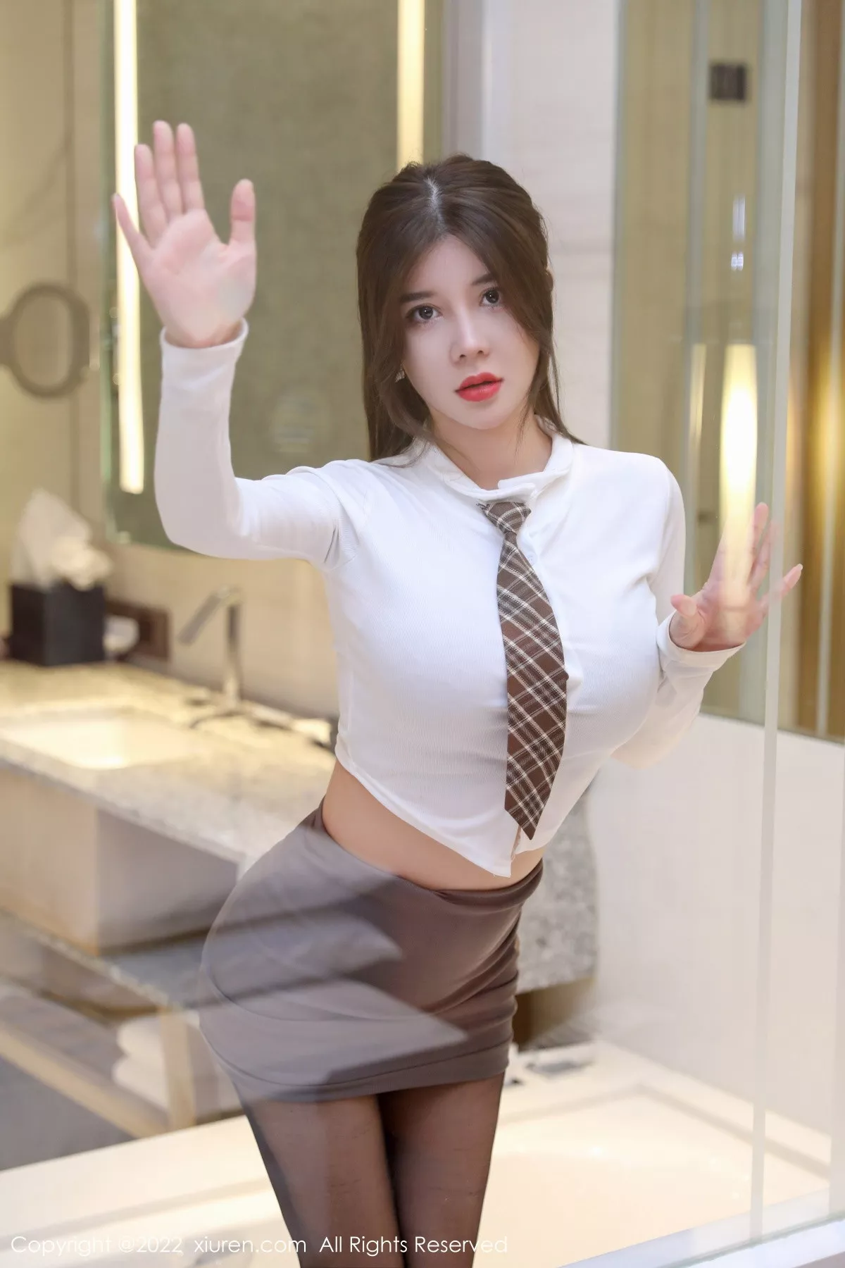 [XiuRen秀人网]第5961期周jojobaby写真 [59P]-015
