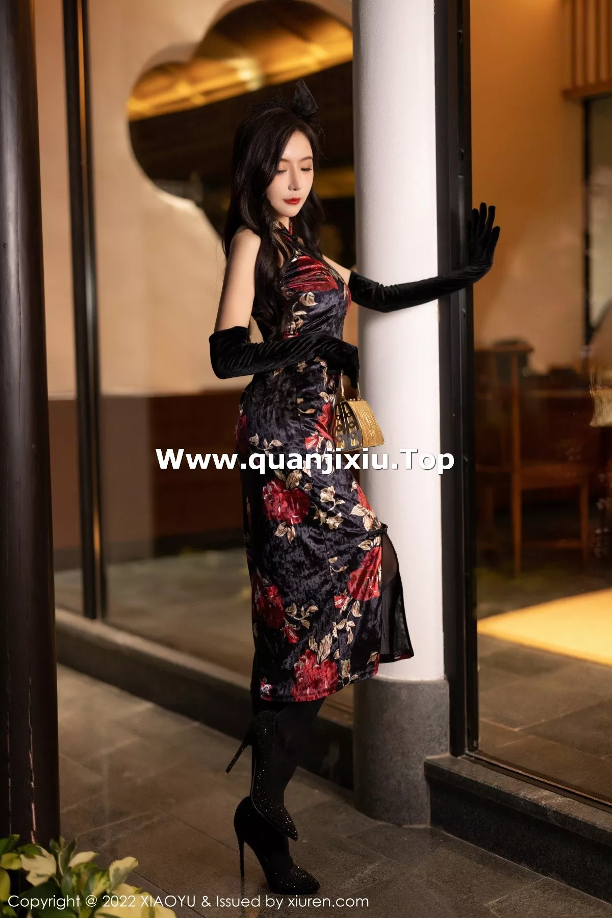 [XiaoYu画语界]第909期王馨瑶写真 [90P]-001