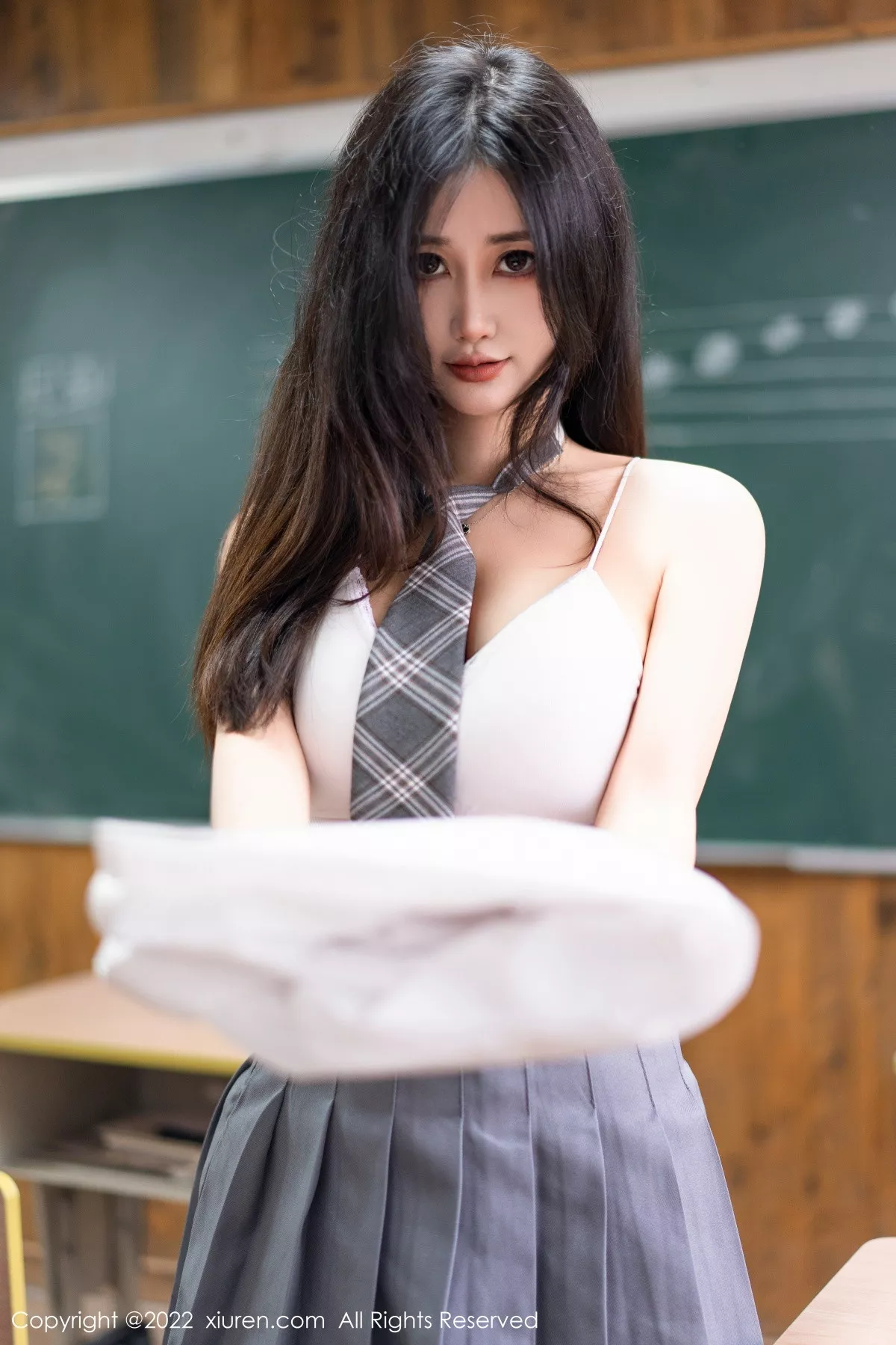 [XiuRen秀人网]第5970期阿姣写真 [99P]-075