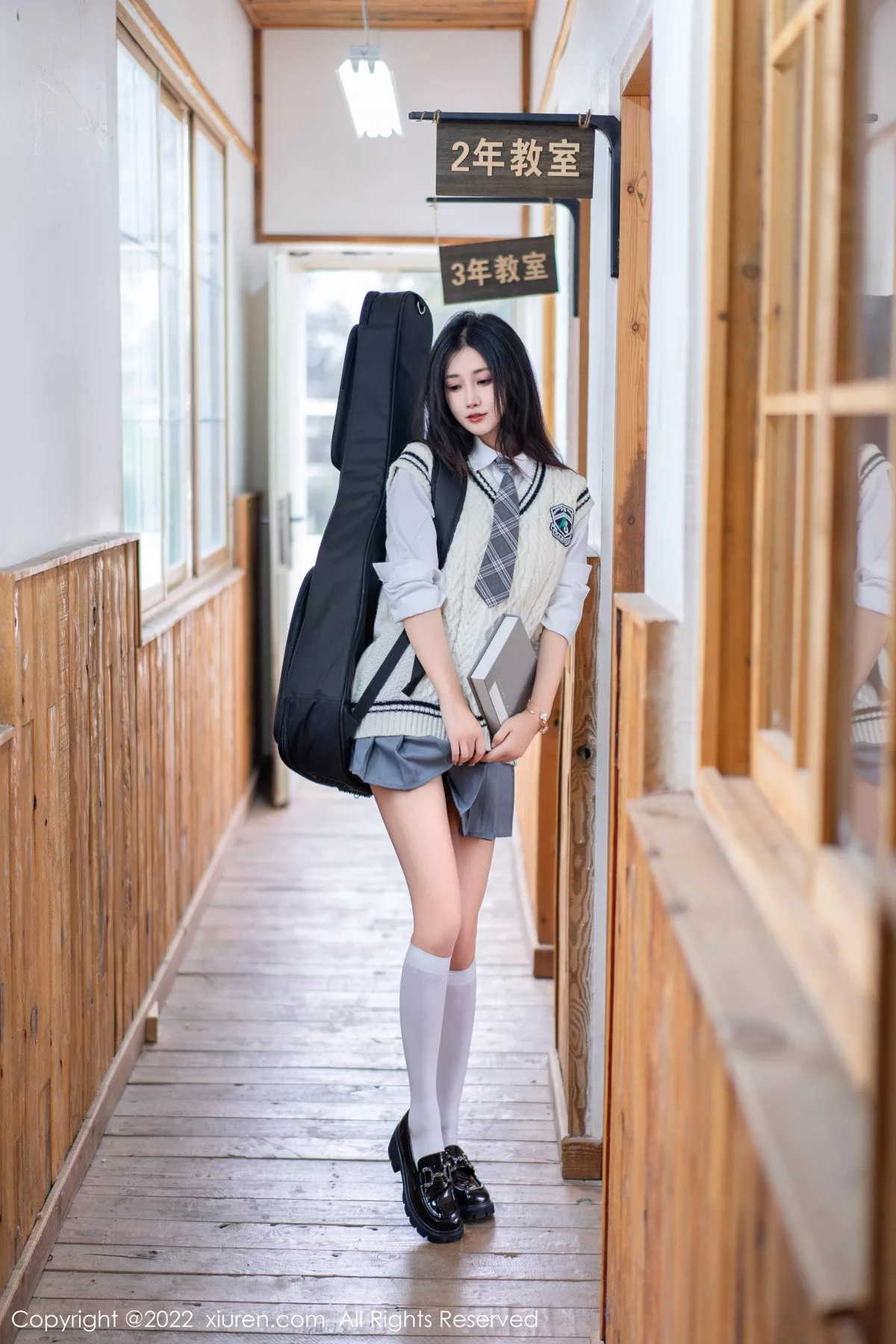 [XiuRen秀人网]第5970期阿姣写真 [99P]-002