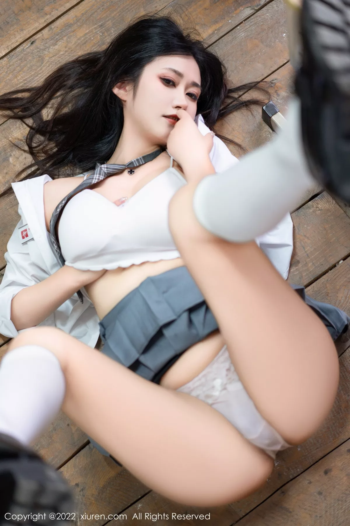 [XiuRen秀人网]第5970期阿姣写真 [99P]-054