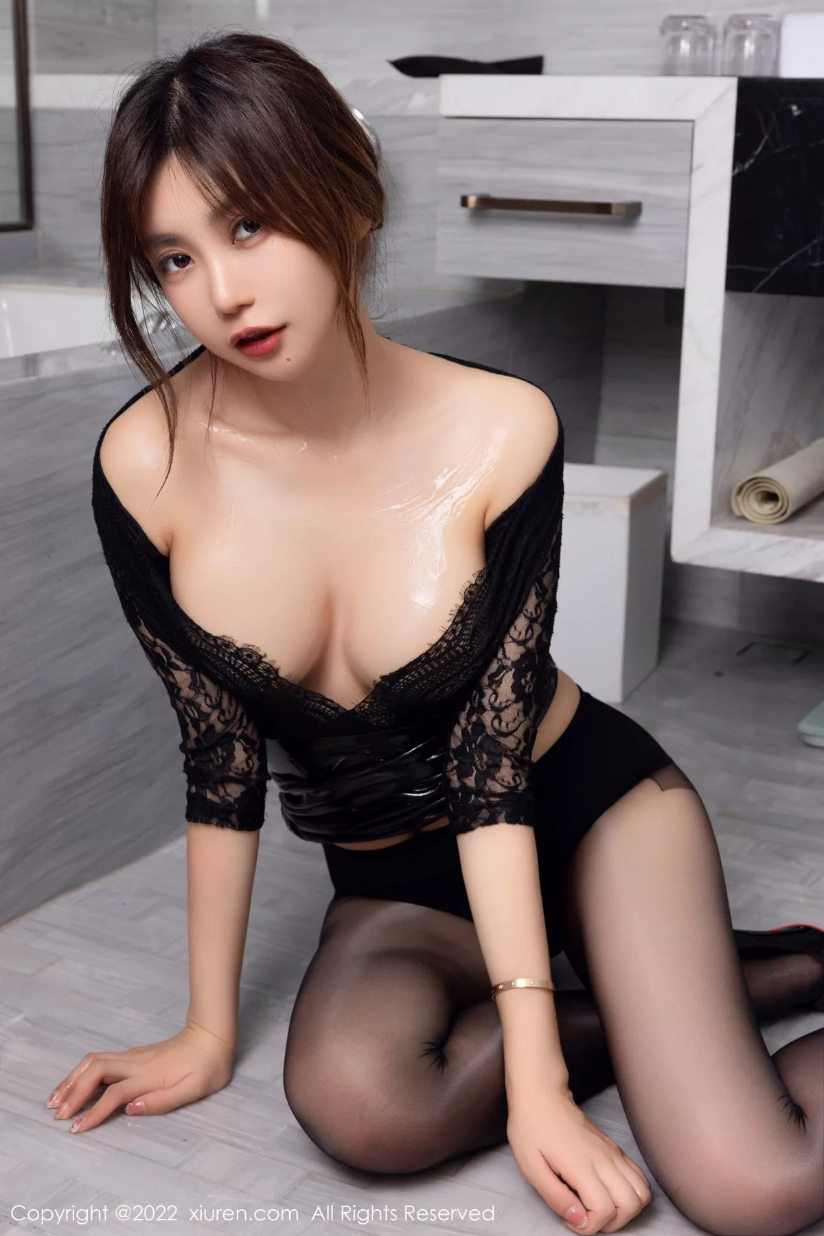 [XiuRen秀人网]第5976期绮里嘉写真 [65P]-011