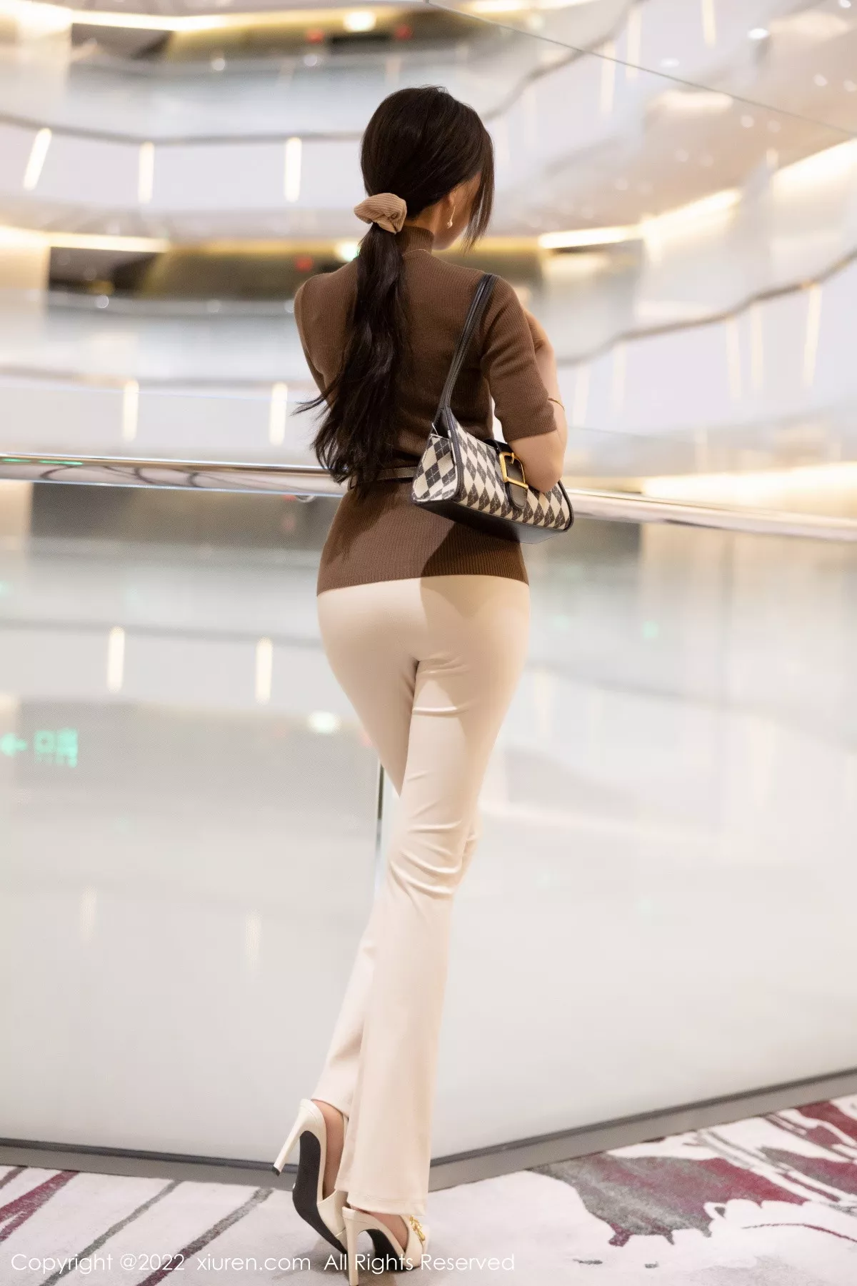 [XiuRen秀人网]第5978期王馨瑶写真 [81P]-002