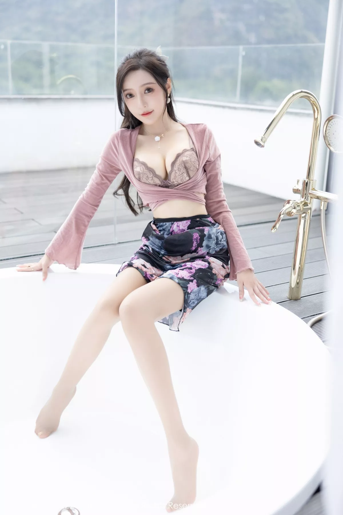 [XiuRen秀人网]第5985期王馨瑶写真 [82P]-021