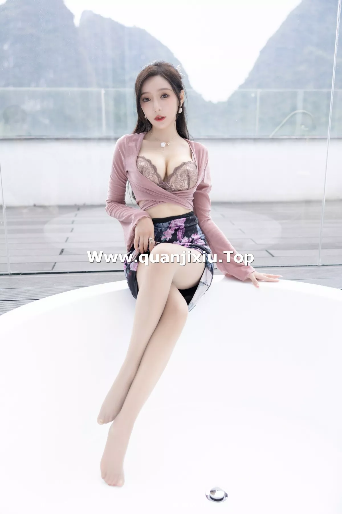 [XiuRen秀人网]第5985期王馨瑶写真 [82P]-029