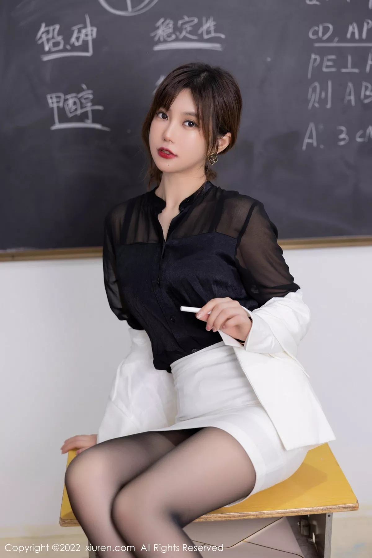 [XiuRen秀人网]第6008期绮里嘉写真 [87P]-016