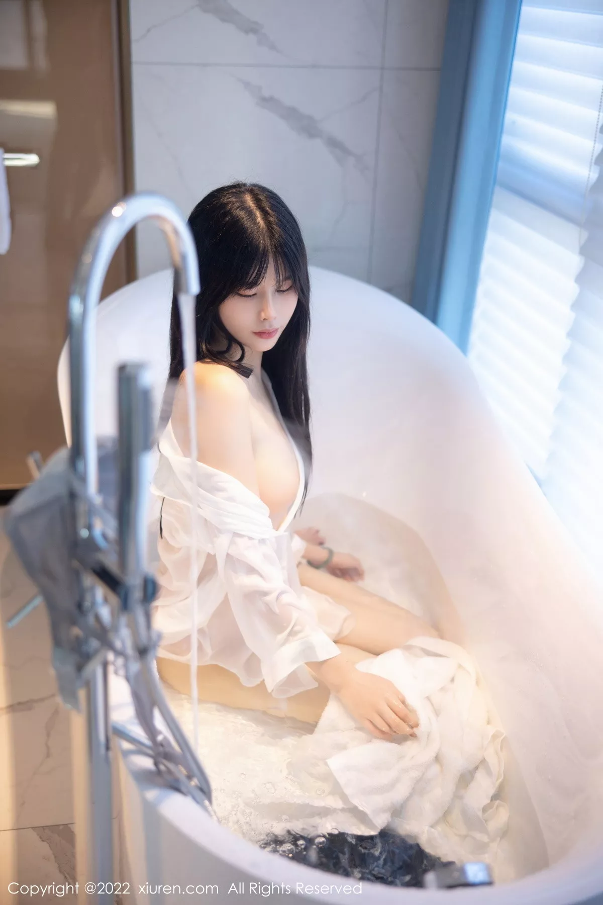 [XiuRen秀人网]第5909期77qiqi写真 [85P]-062