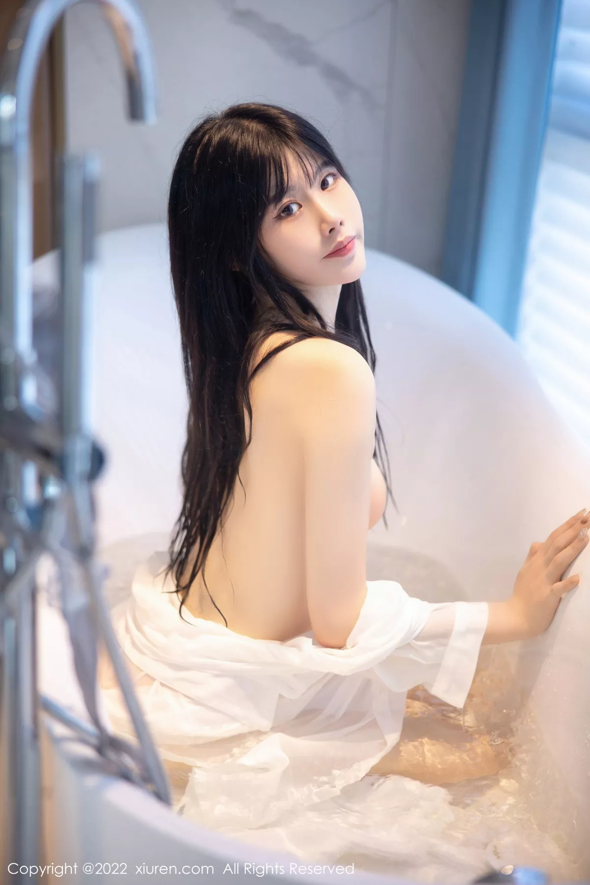 [XiuRen秀人网]第5909期77qiqi写真 [85P]-063