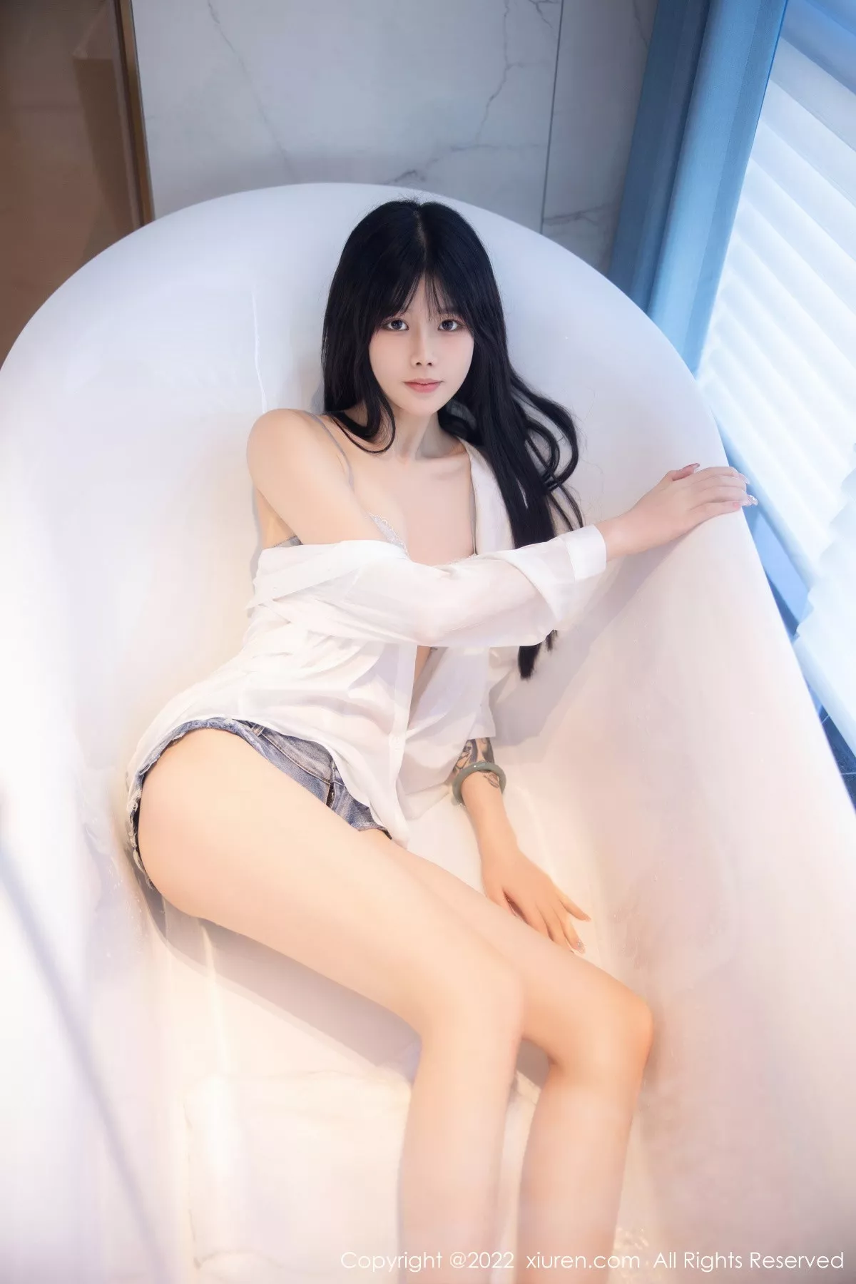 [XiuRen秀人网]第5909期77qiqi写真 [85P]-016