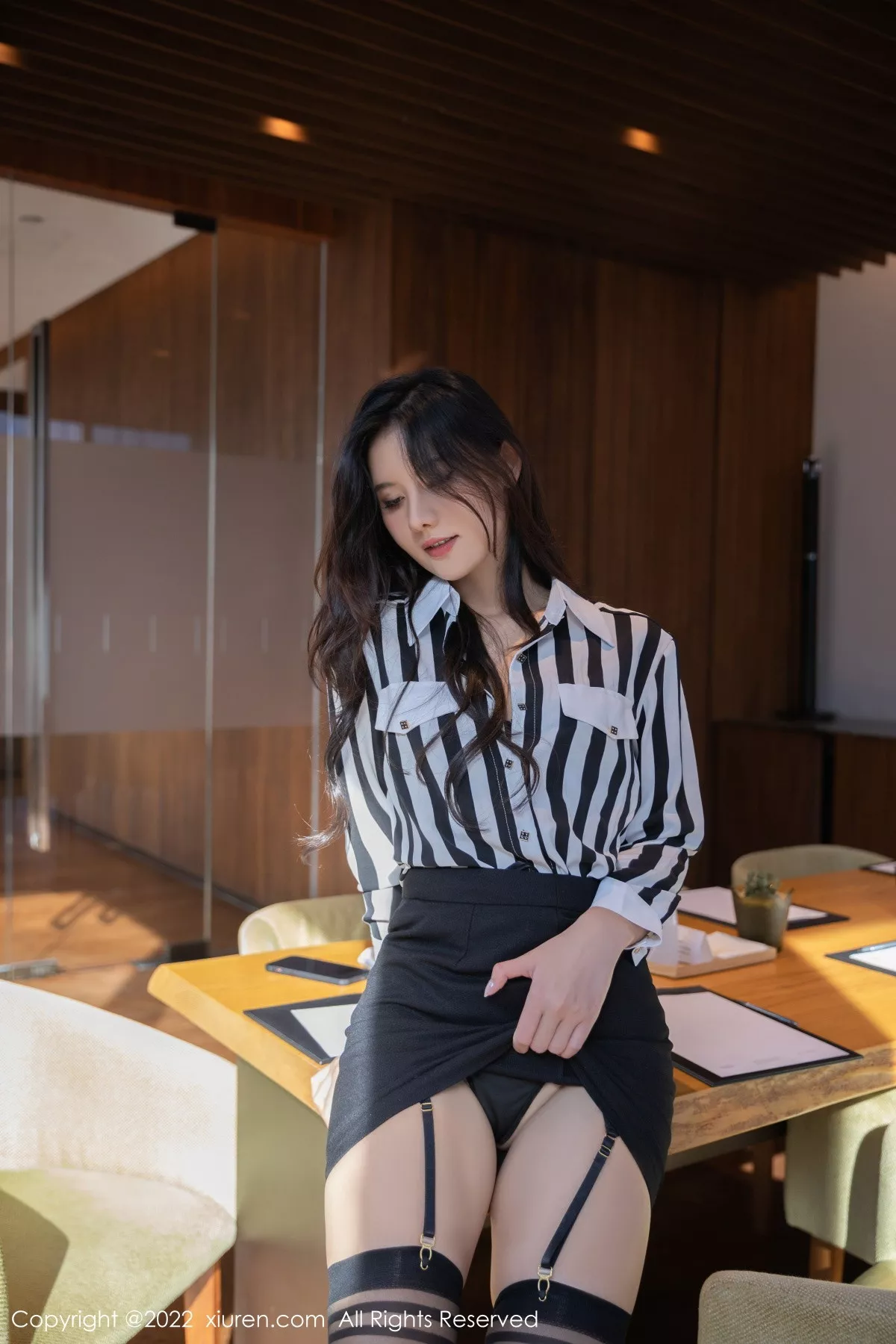 [XiuRen秀人网]第5910期就是阿朱啊写真 [79P]-001