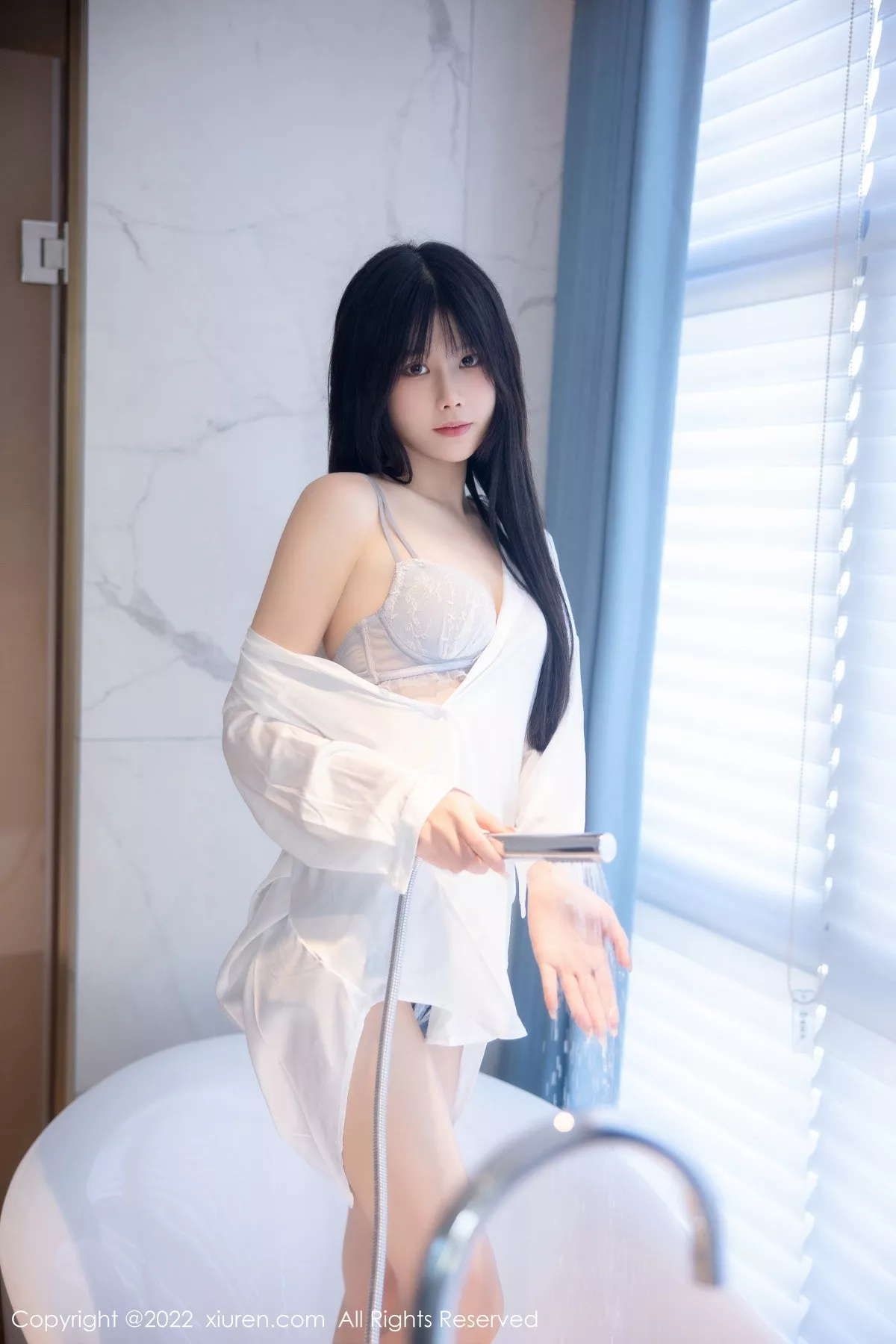 [XiuRen秀人网]第5909期77qiqi写真 [85P]-009