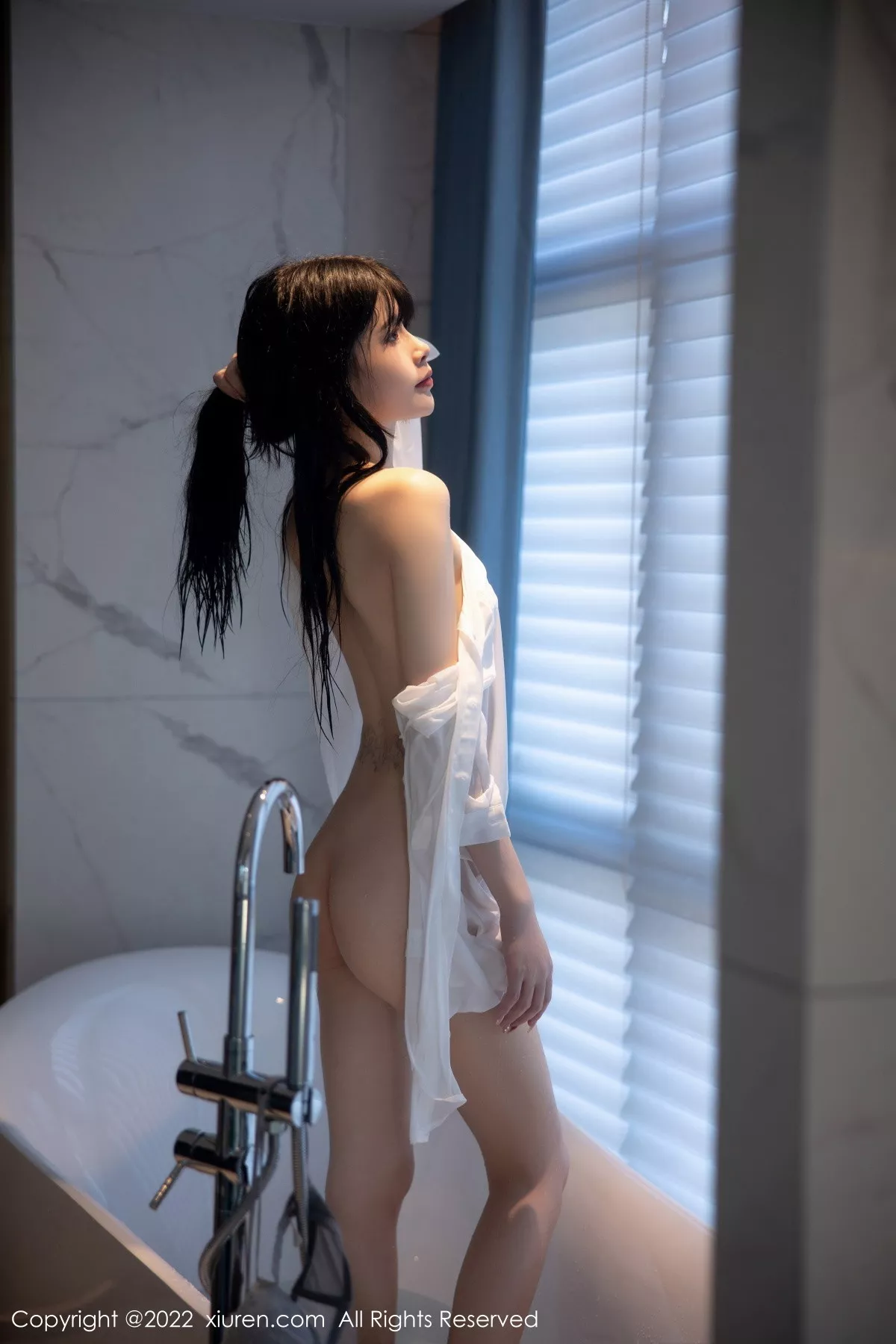 [XiuRen秀人网]第5909期77qiqi写真 [85P]-071