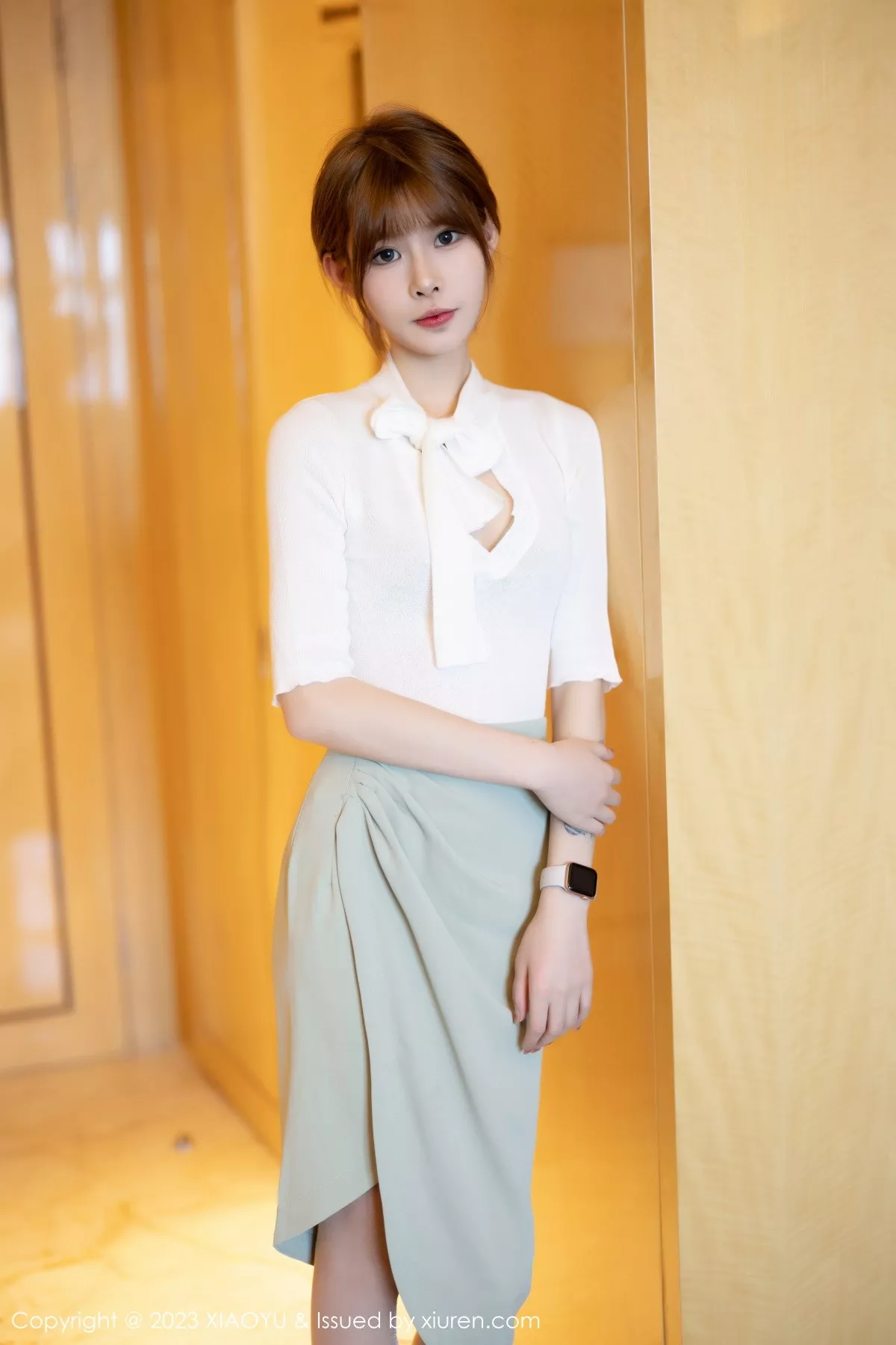 [XiaoYu画语界]第939期77qiqi写真 [90P]-001