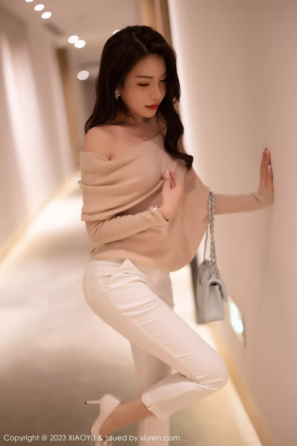 [XiaoYu画语界]第940期徐莉芝写真 [93P]-004