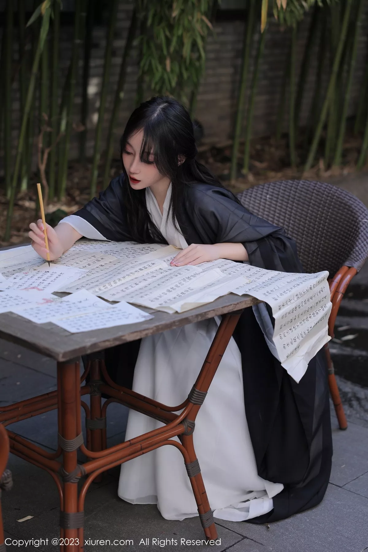 [XiuRen秀人网]第6094期玥儿玥写真 [55P]-001