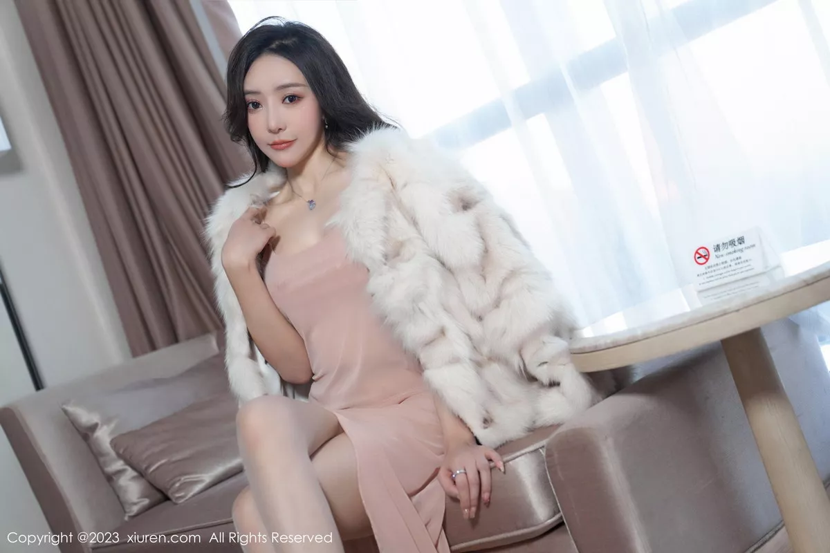 [XiuRen秀人网]第6105期王馨瑶写真 [86P]-009