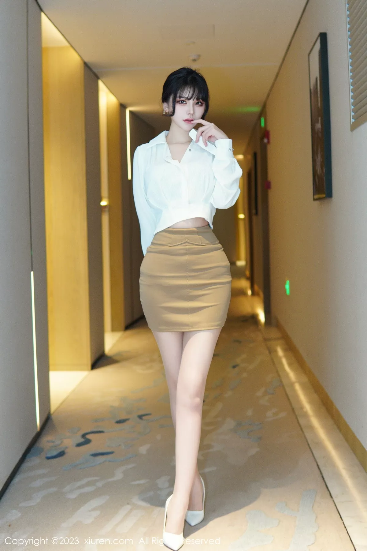 [XiuRen秀人网]第6111期桃桃子写真 [86P]-024