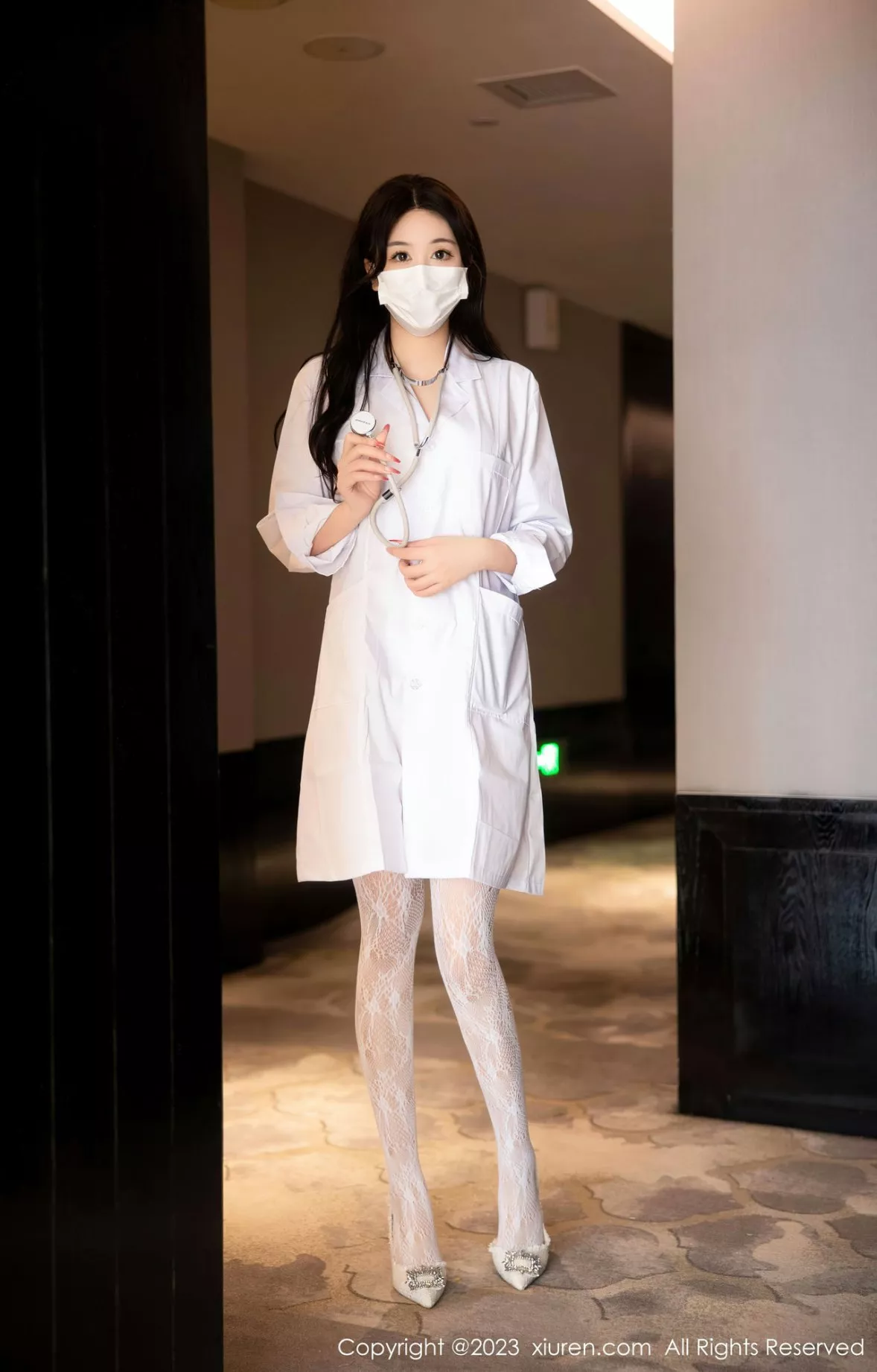 [XiuRen秀人网]第6130期江真真写真 [105P]-003