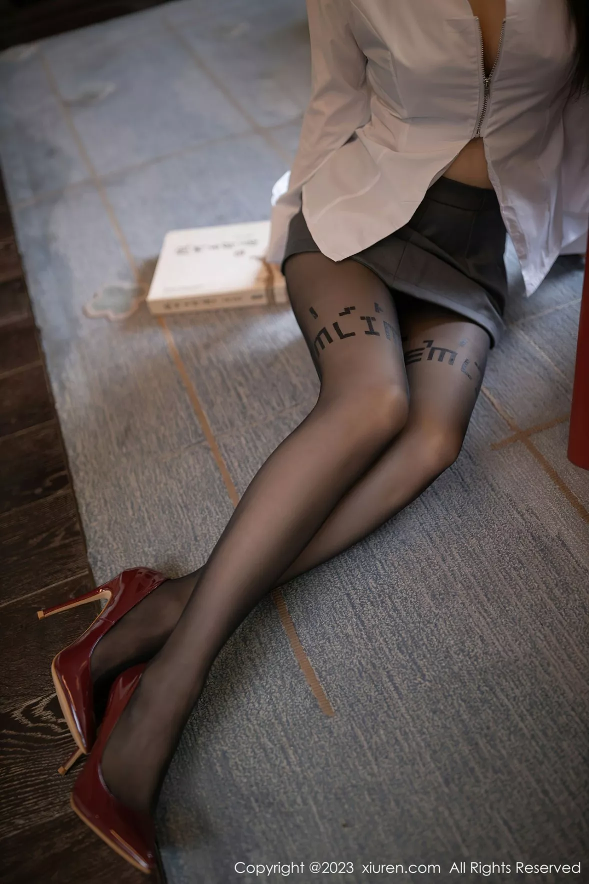 [XiuRen秀人网]第6135期鱼子酱写真 [84P]-011