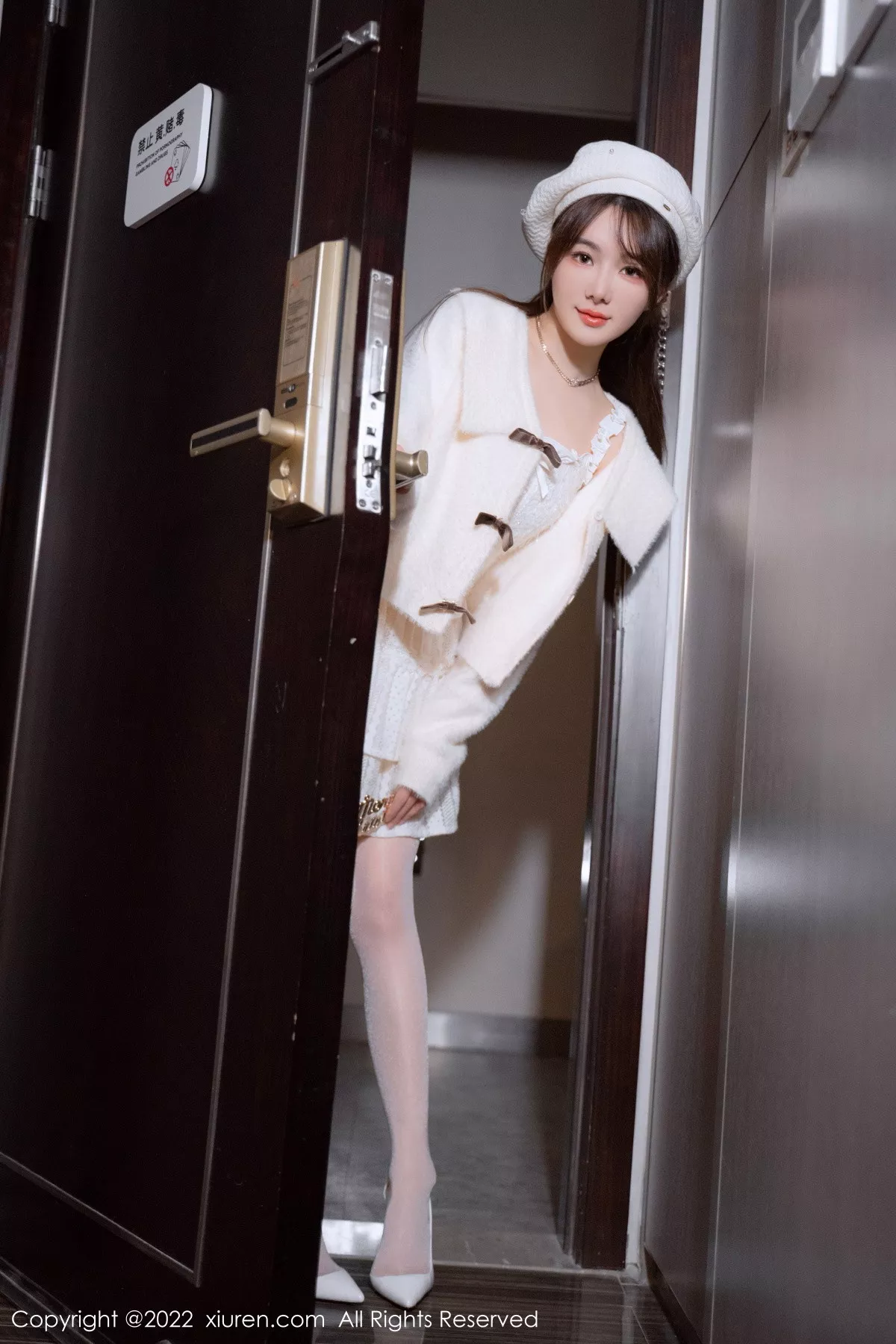 [XiuRen秀人网]第6025期婠婠么写真 [68P]-006