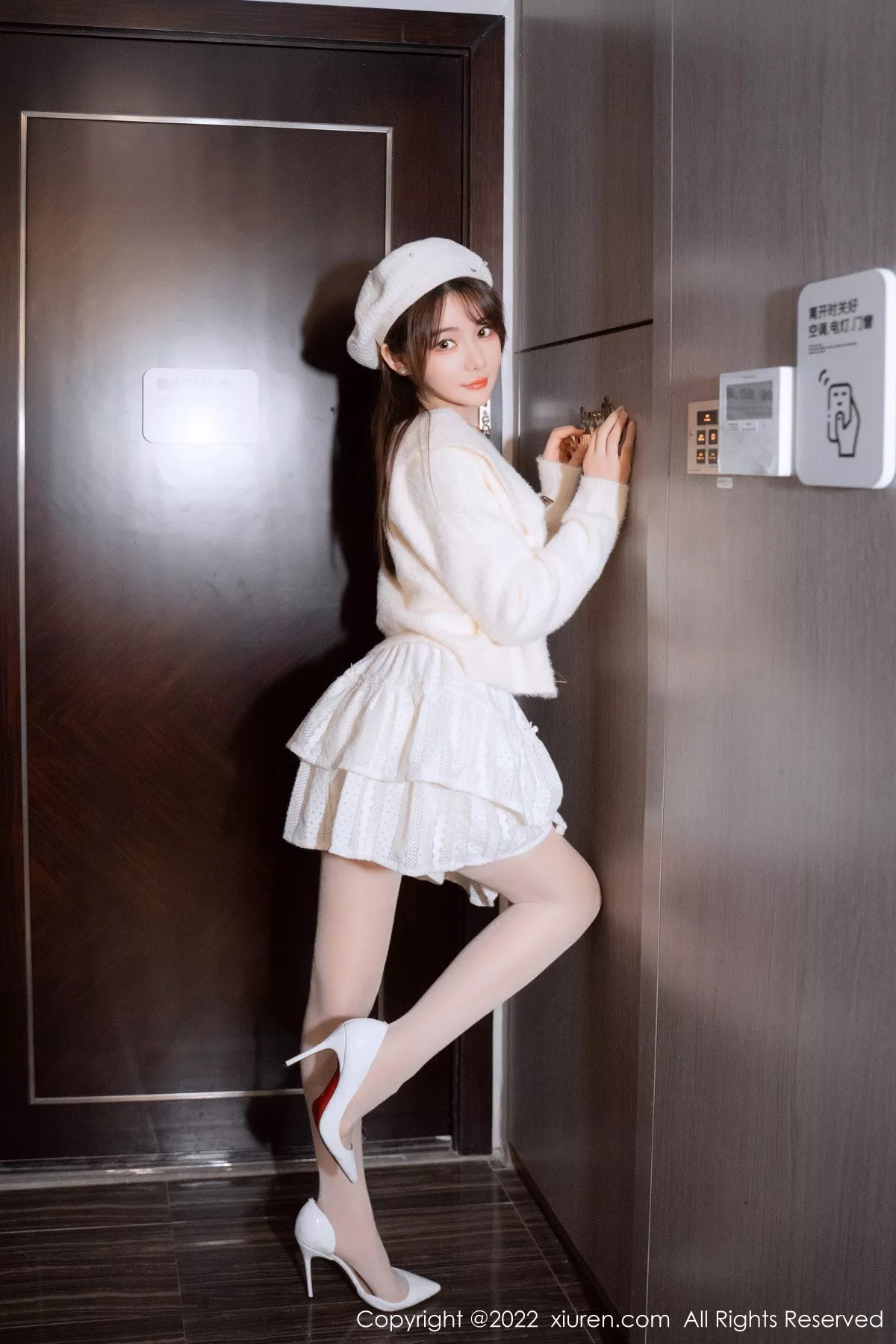 [XiuRen秀人网]第6025期婠婠么写真 [68P]-009