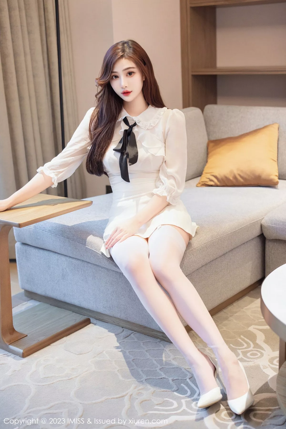 [Imiss爱蜜社]第712期Lavinia写真 [44P]-001
