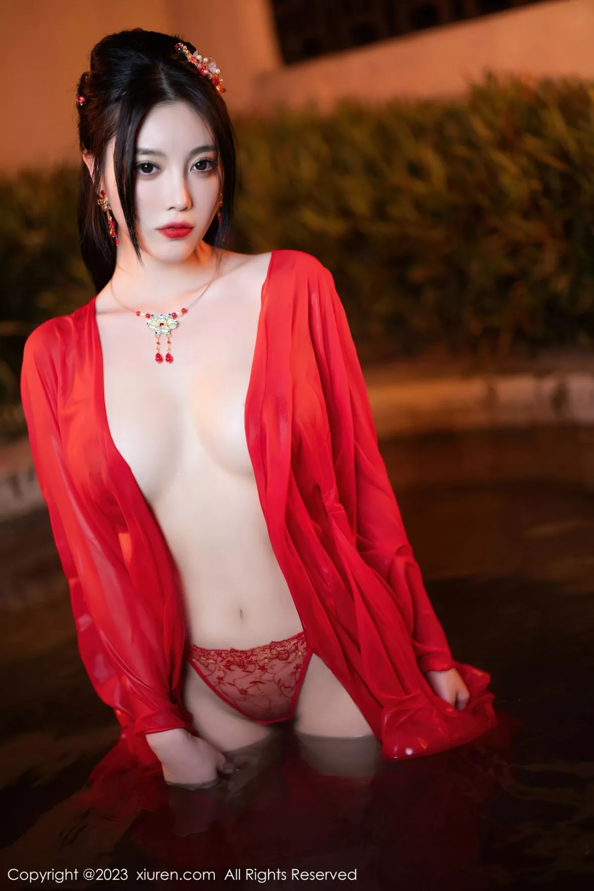 [XiuRen秀人网]第6149期杨晨晨写真 [88P]-083