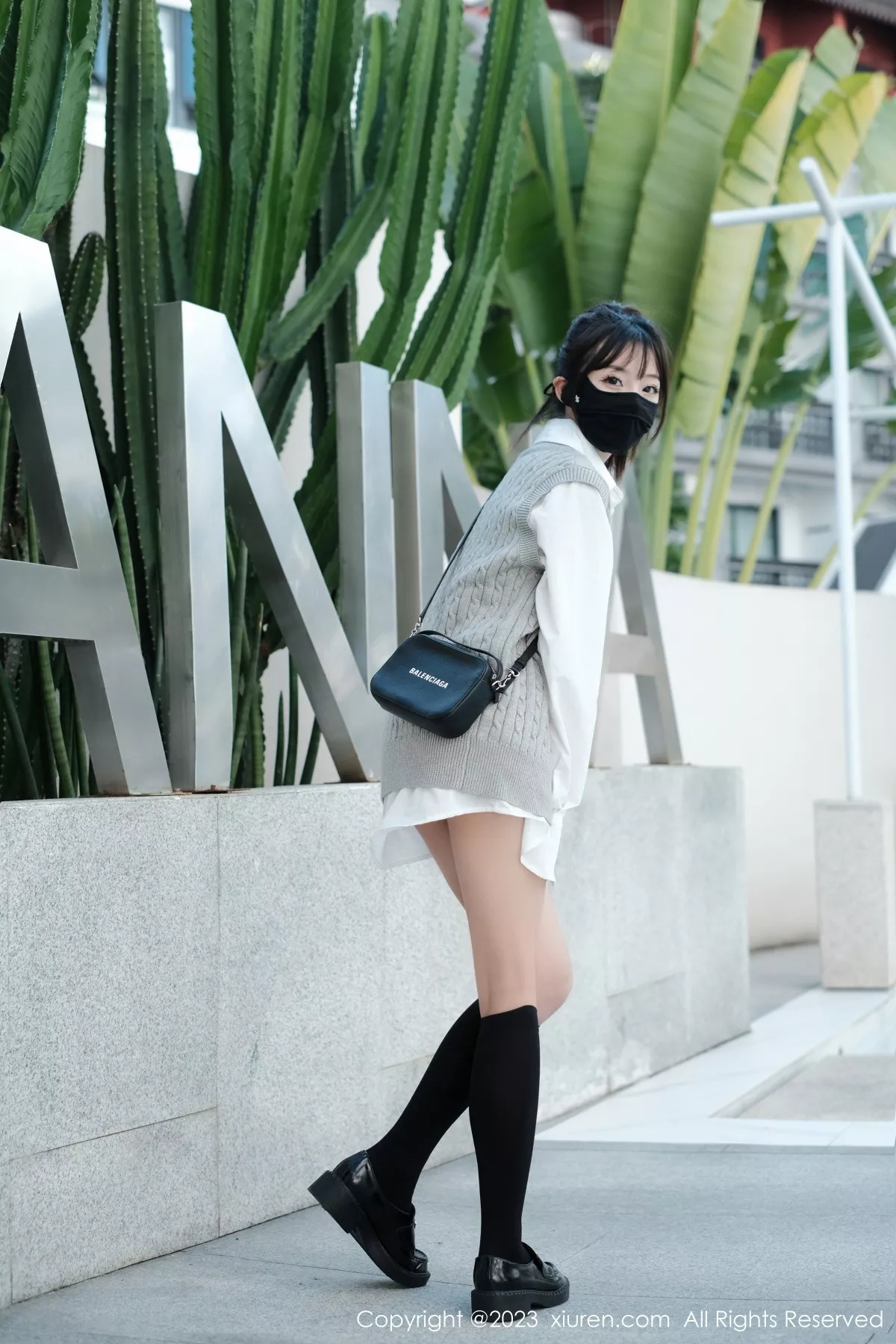 [XiuRen秀人网]第6145期佘贝拉写真 [59P]-015