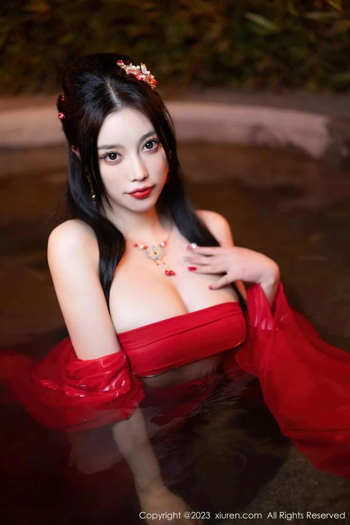 [XiuRen秀人网]第6149期杨晨晨写真 [88P]-074