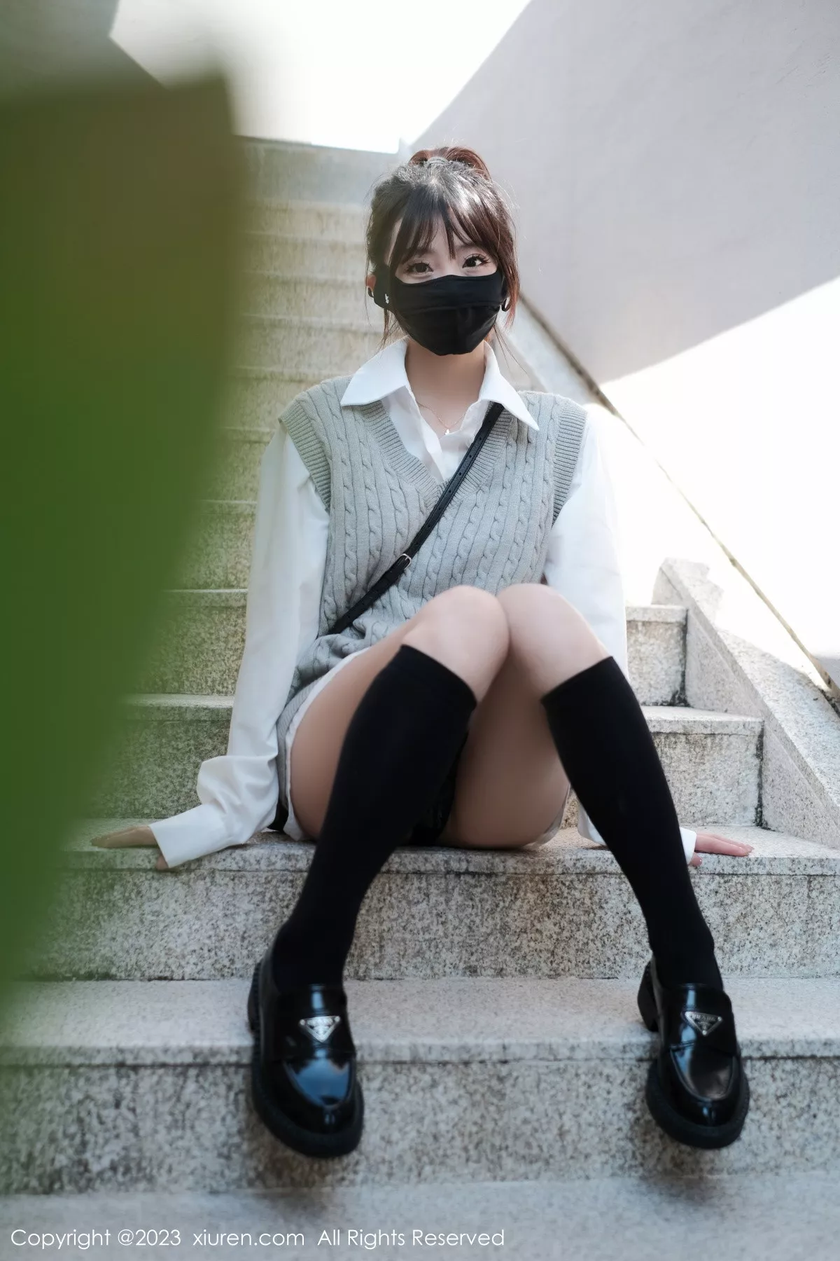 [XiuRen秀人网]第6145期佘贝拉写真 [59P]-024