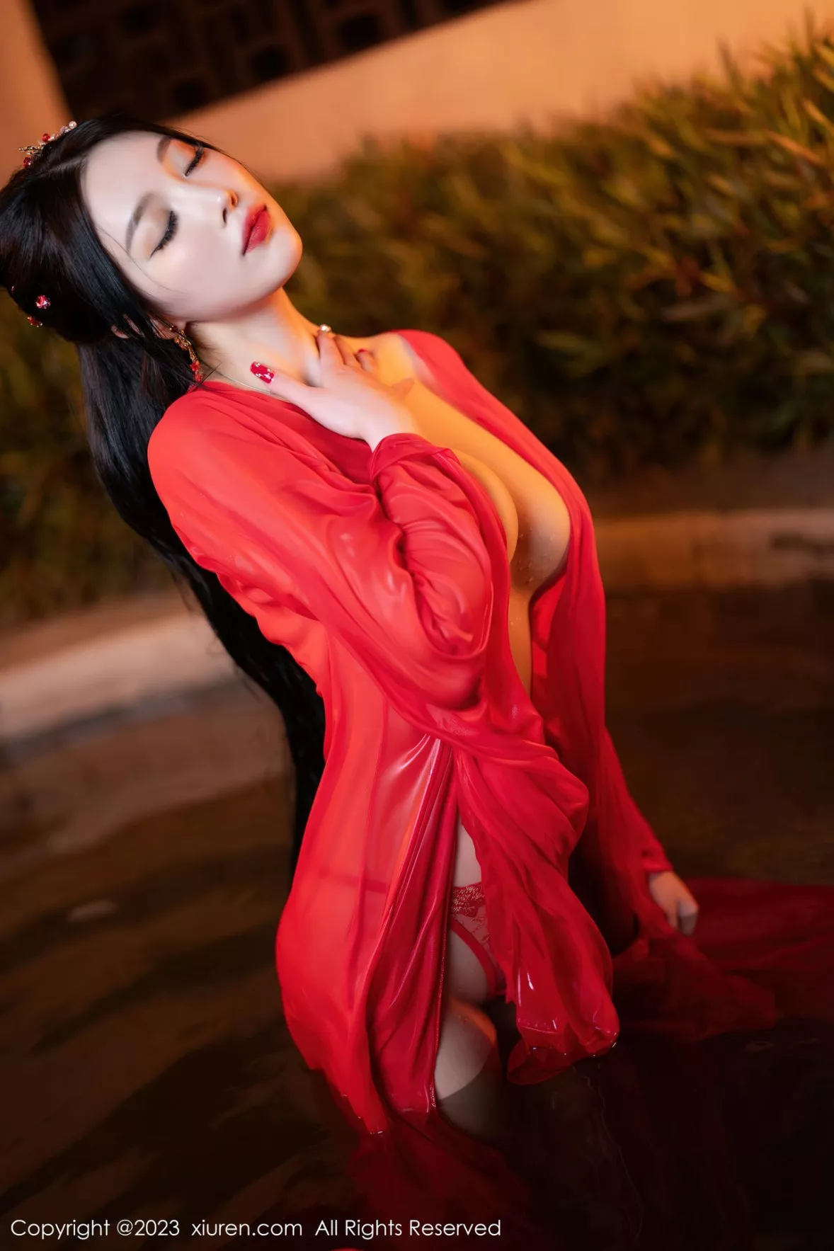 [XiuRen秀人网]第6149期杨晨晨写真 [88P]-084