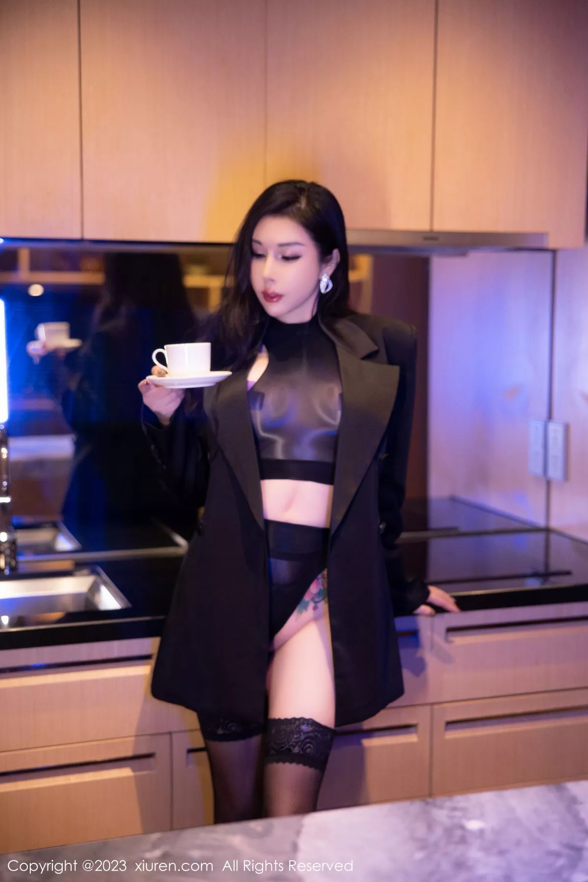 [XiuRen秀人网]第6143期田冰冰写真 [74P]-001
